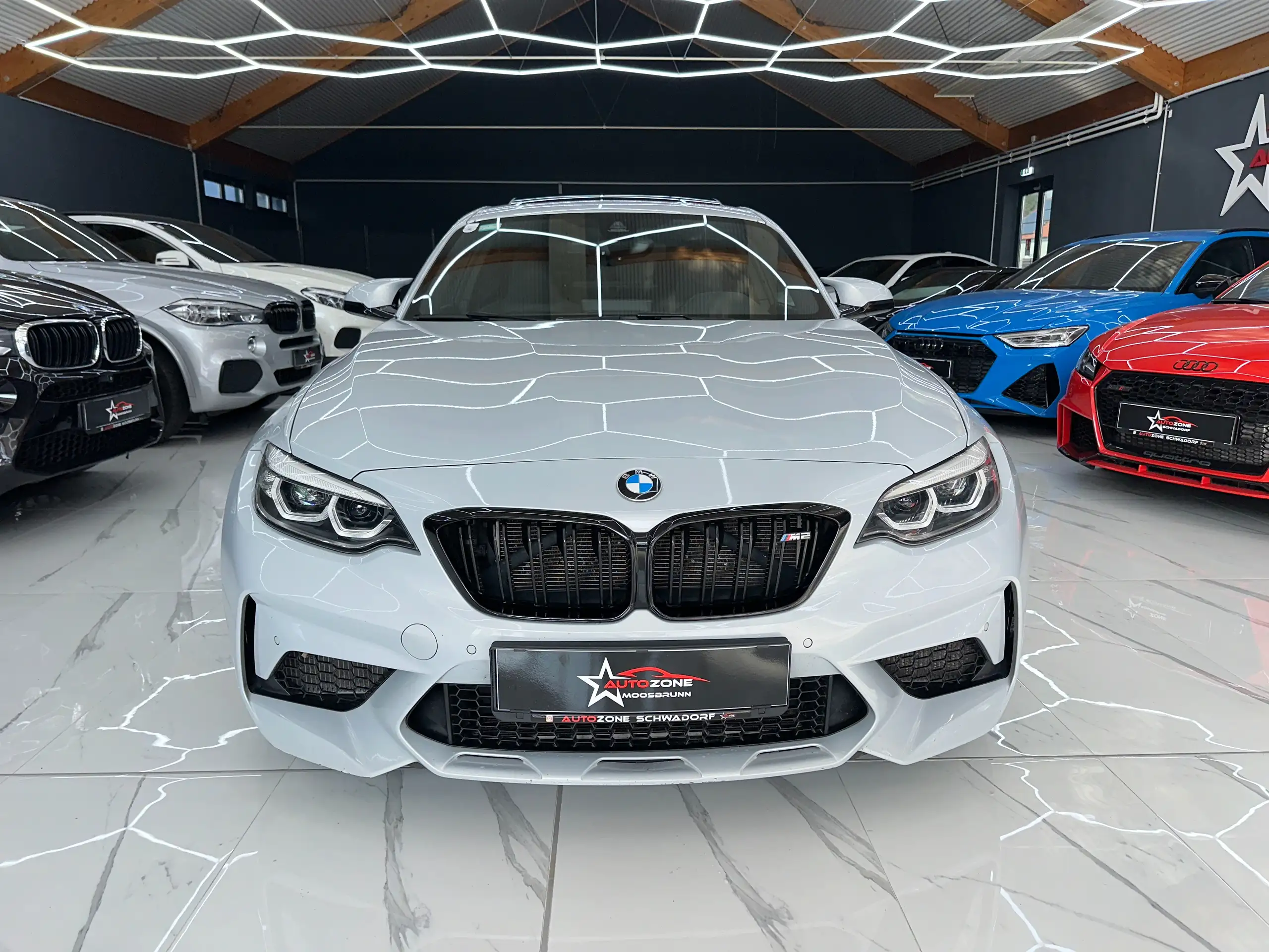 BMW - M2