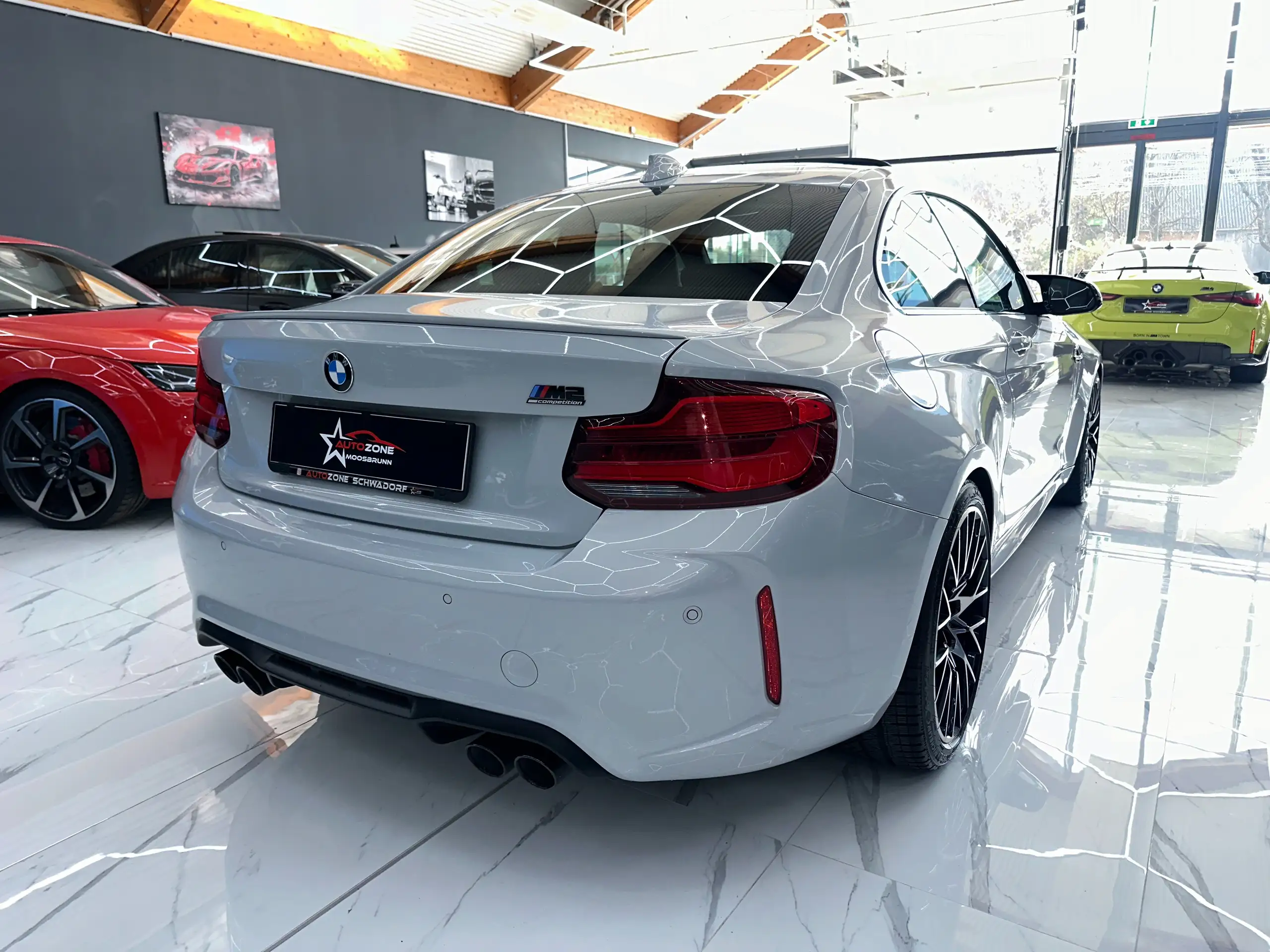 BMW - M2