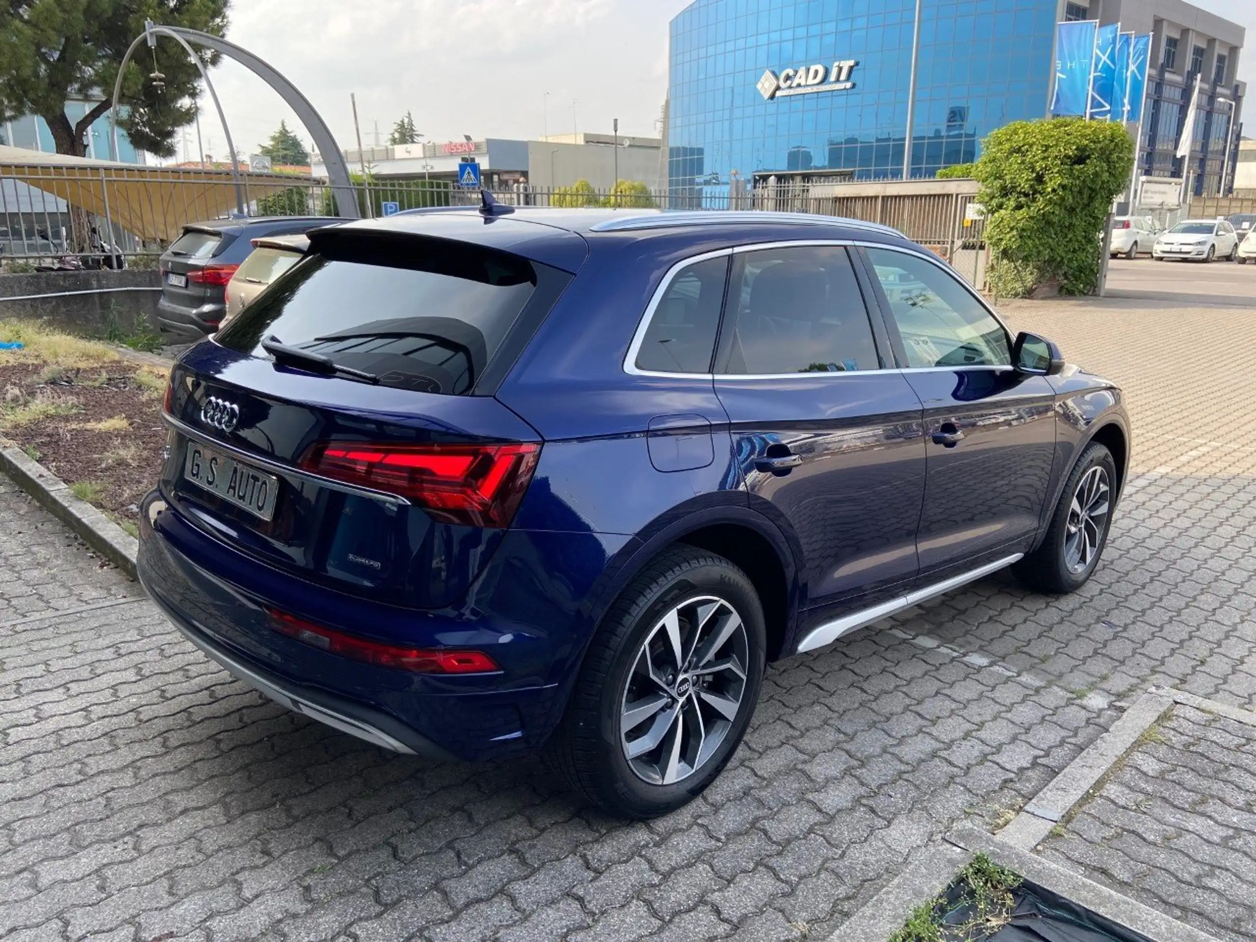 Audi - Q5