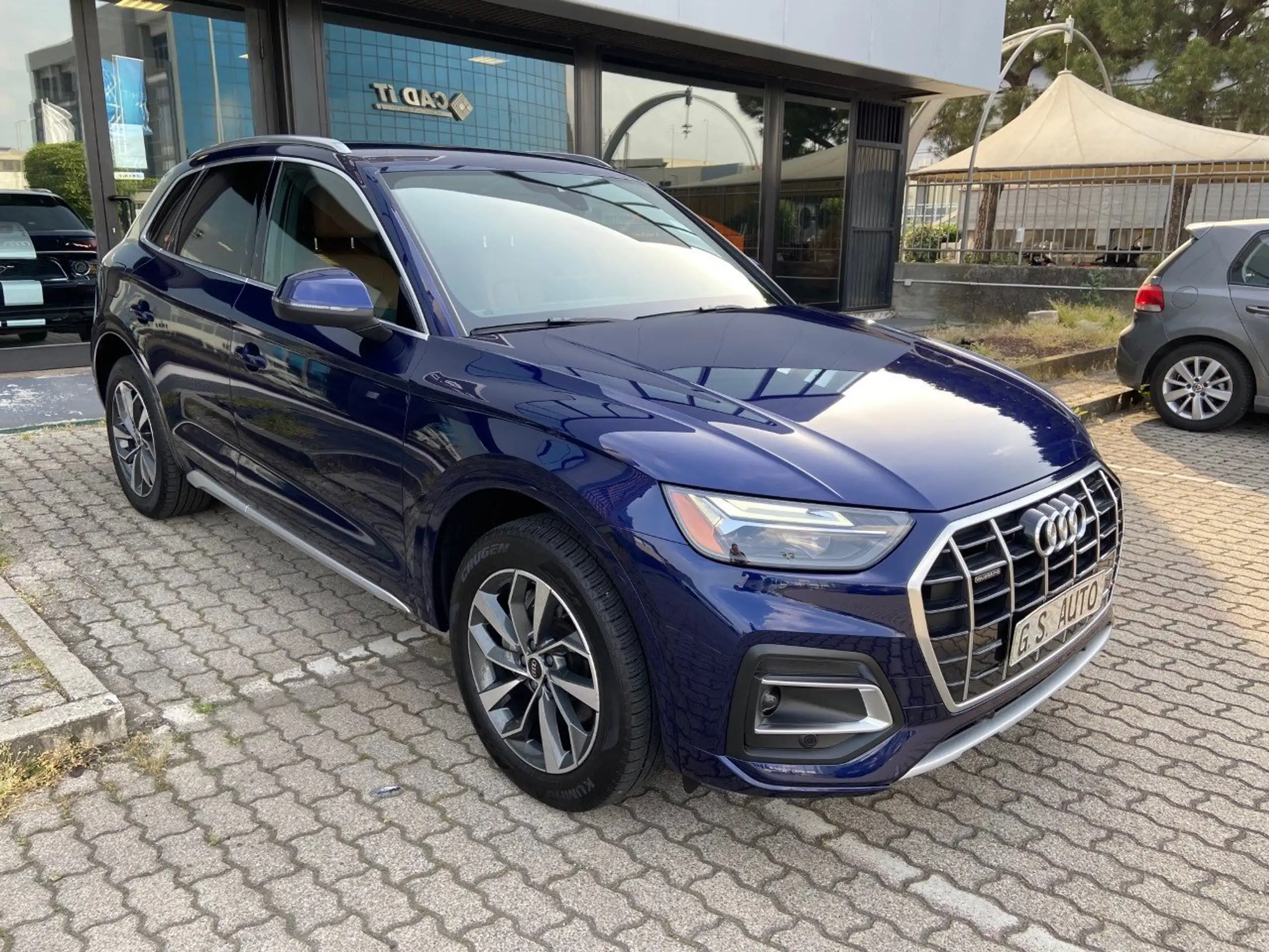 Audi - Q5