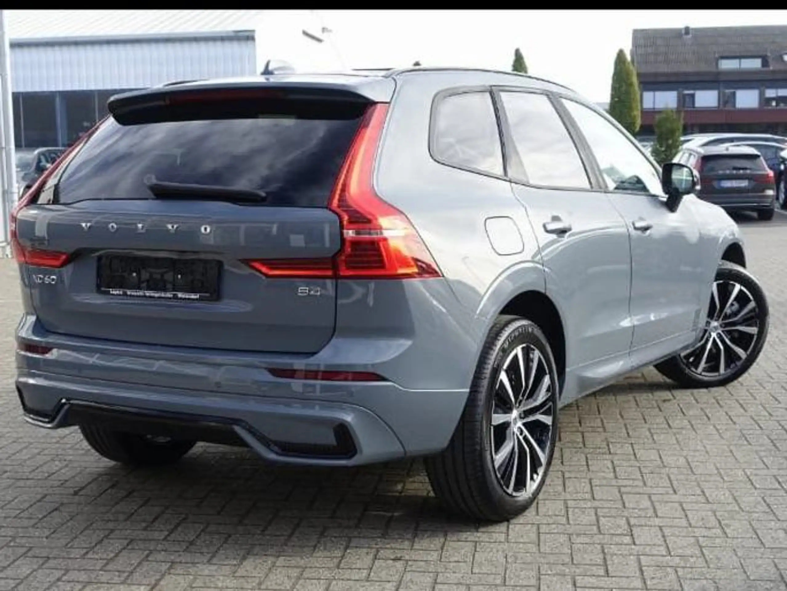 Volvo - XC60