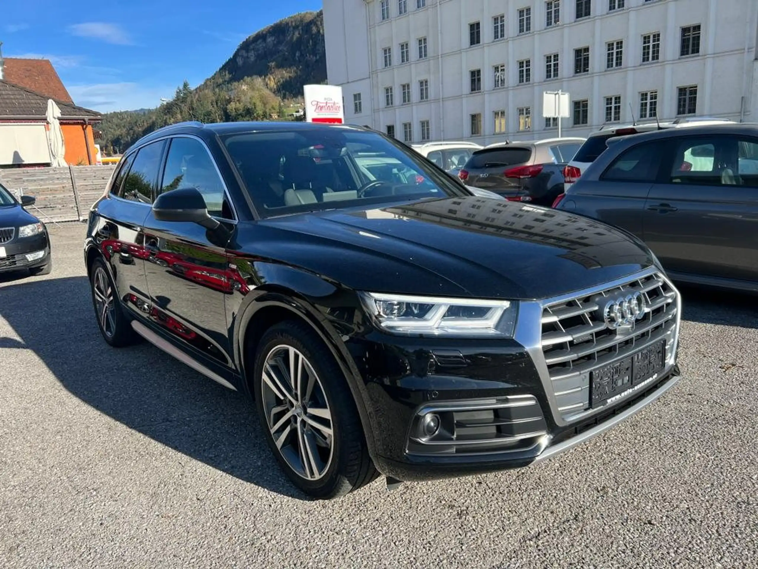 Audi - Q5