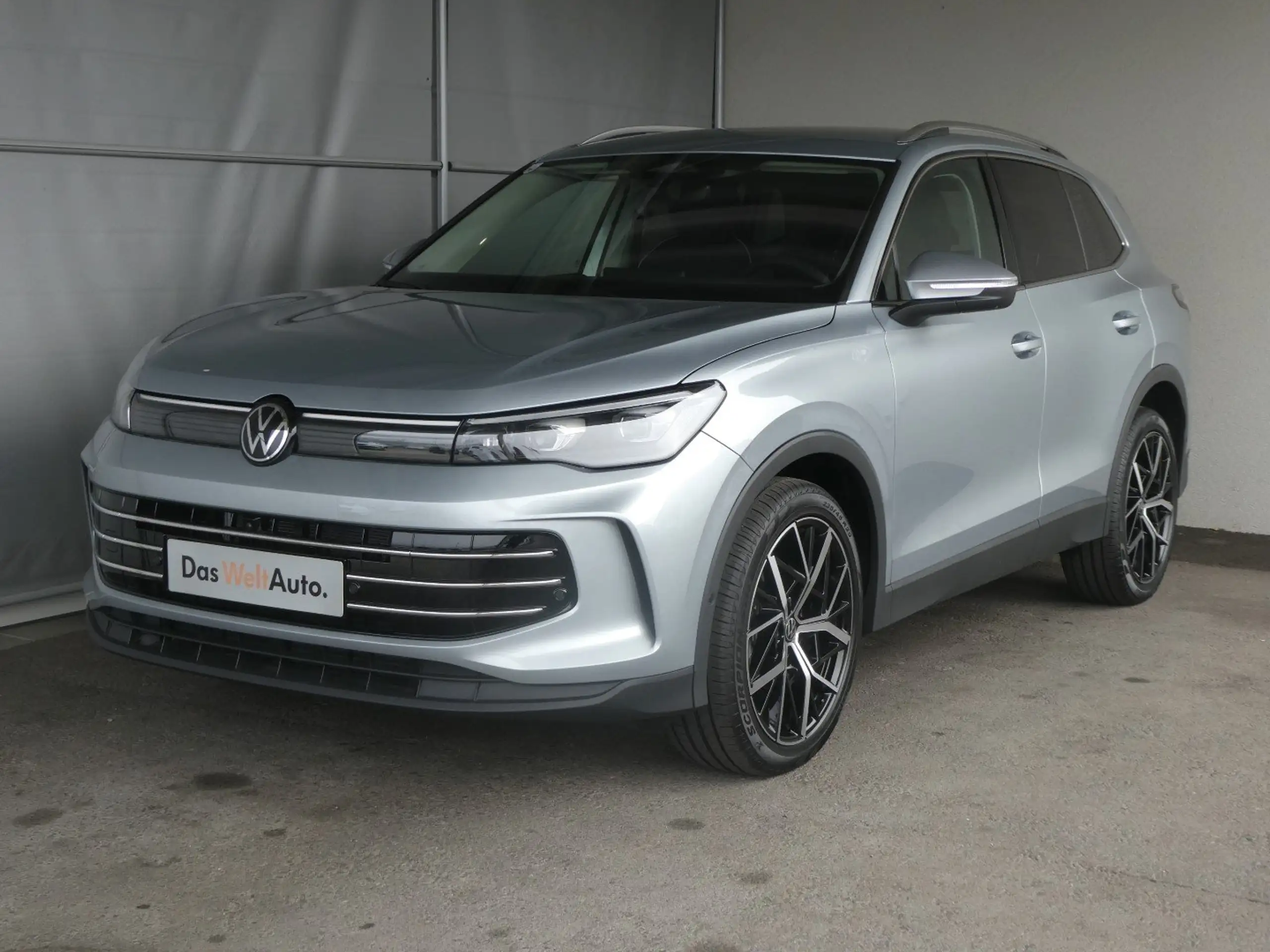 Volkswagen - Tiguan