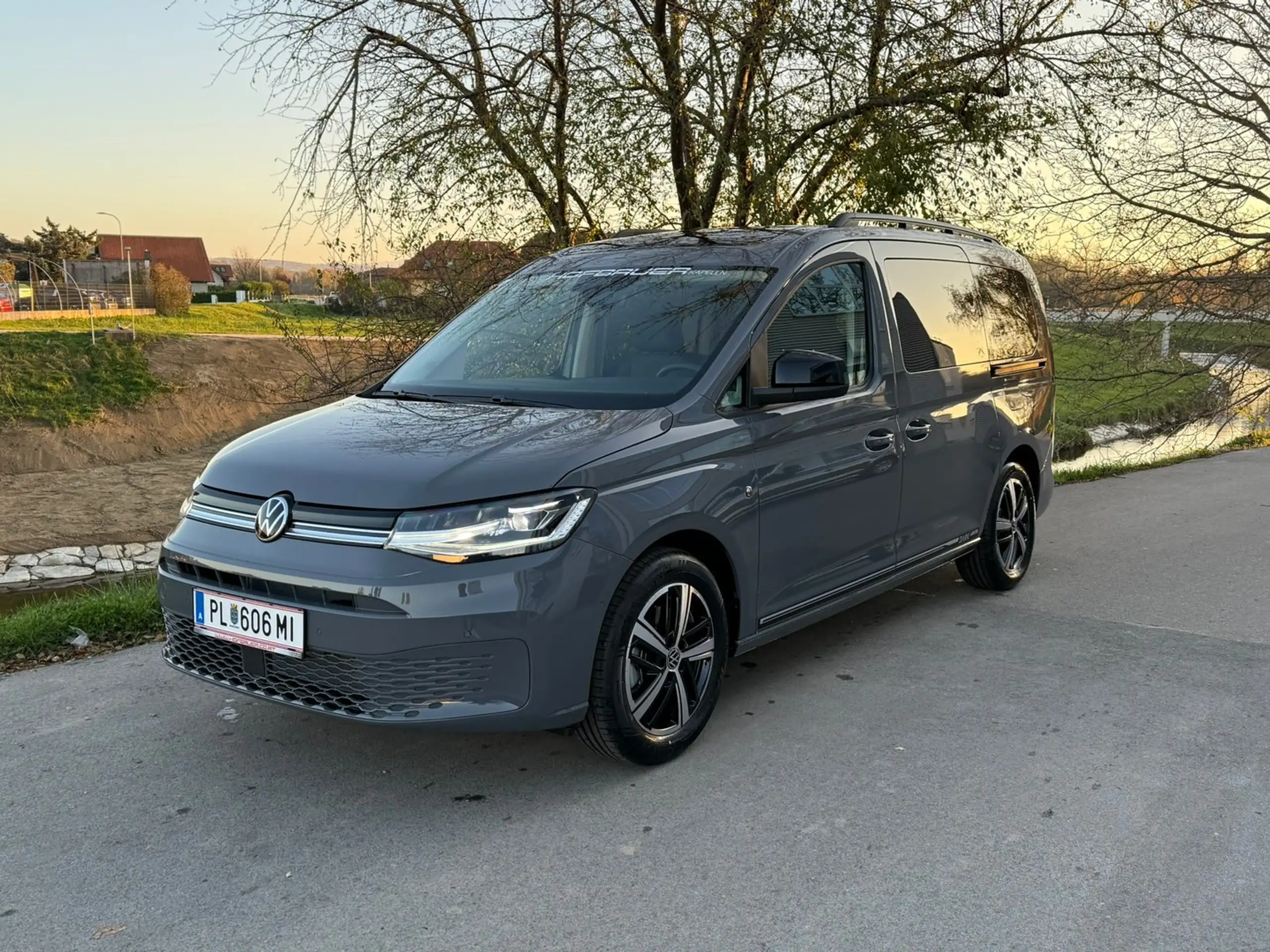 Volkswagen - Caddy