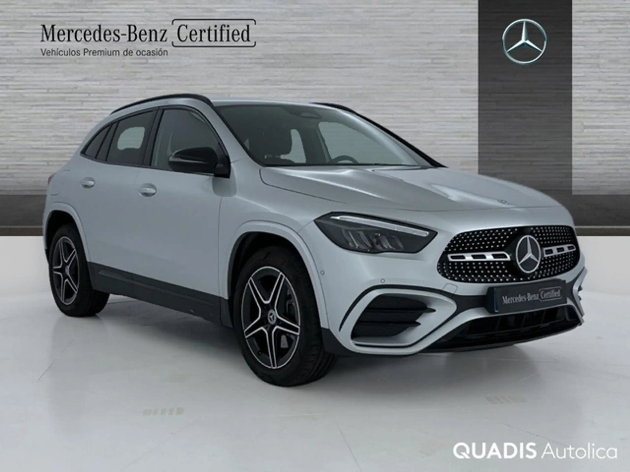 Mercedes-Benz - GLA 250