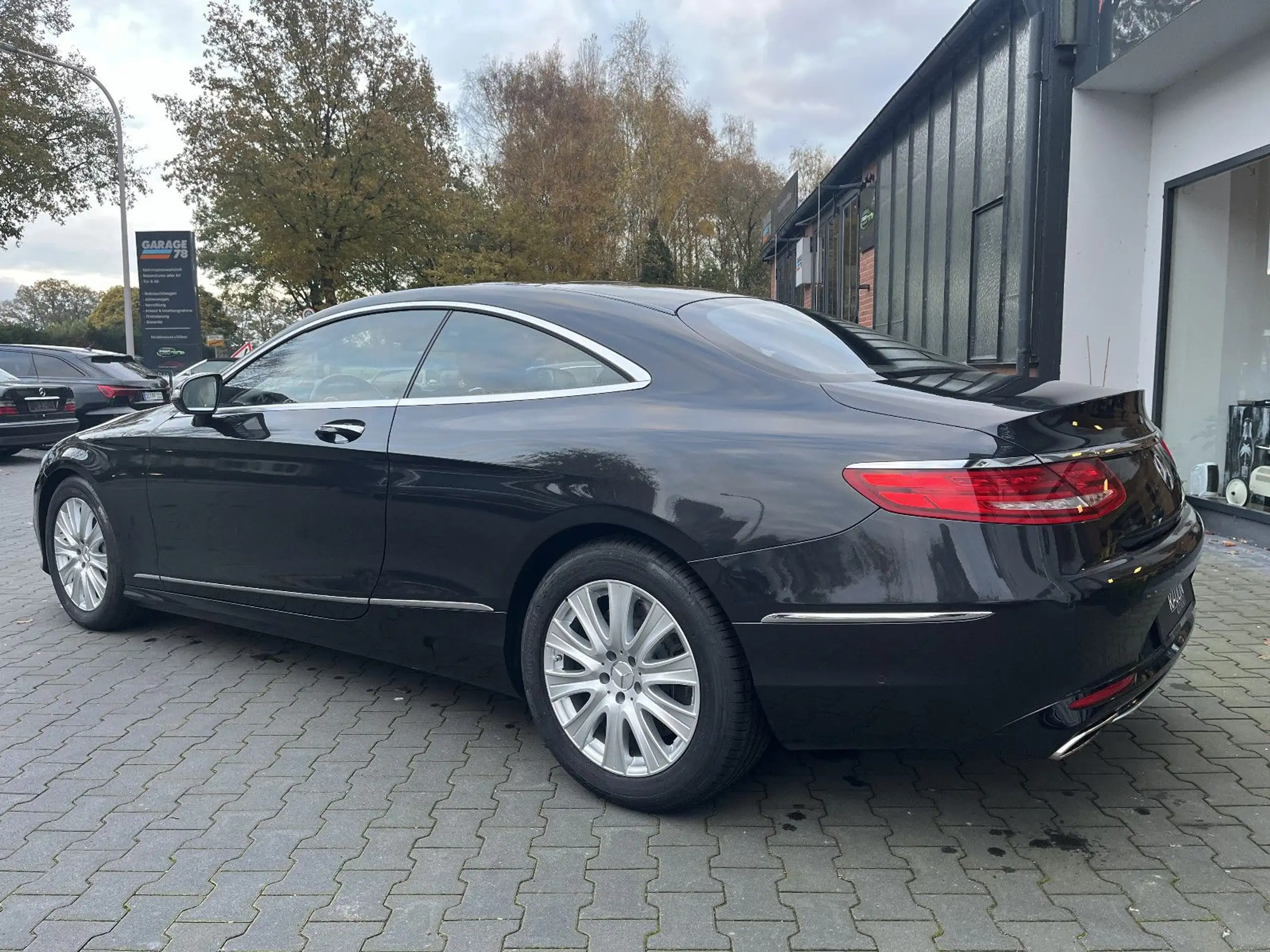 Mercedes-Benz - S 500