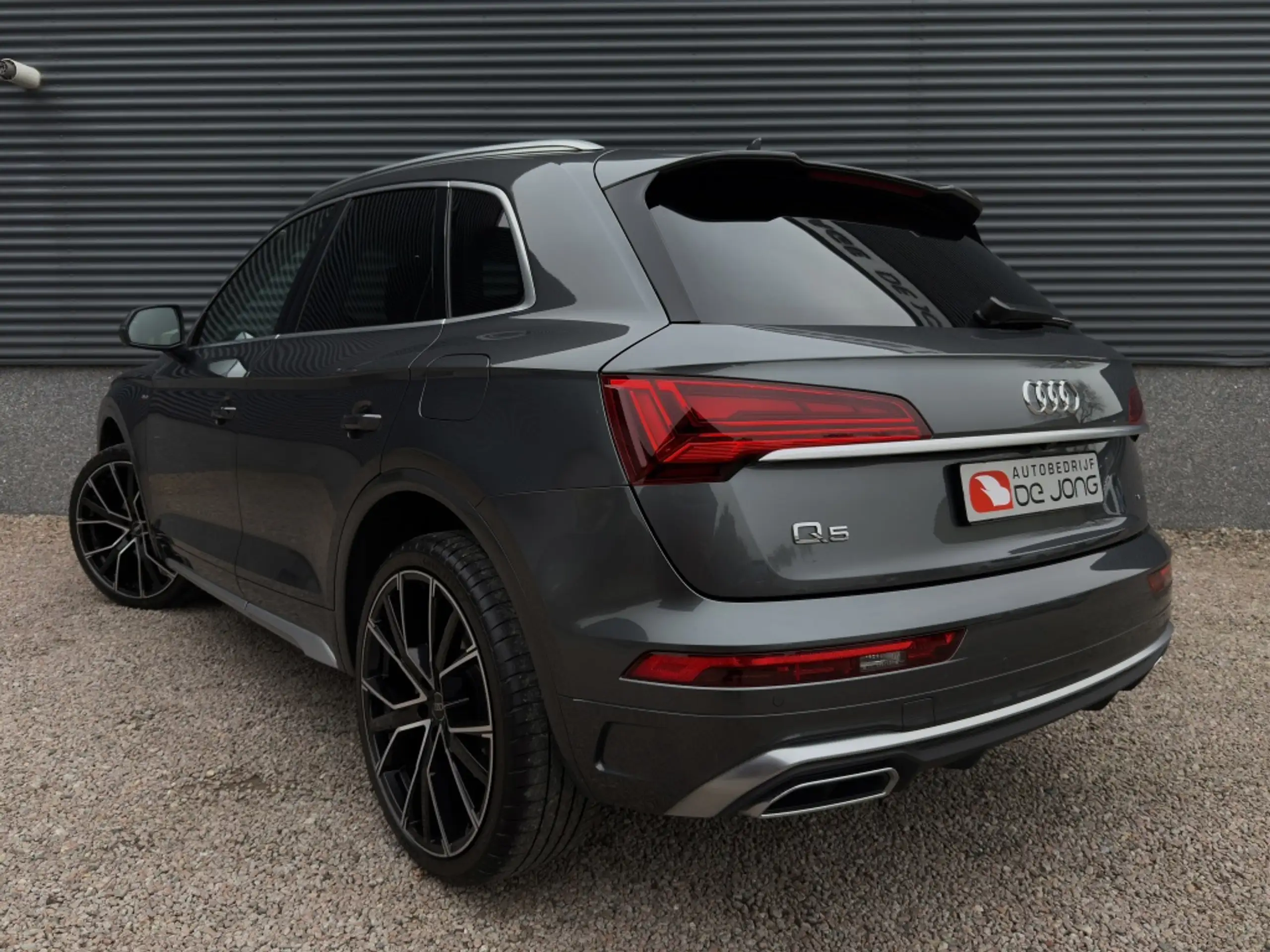 Audi - Q5