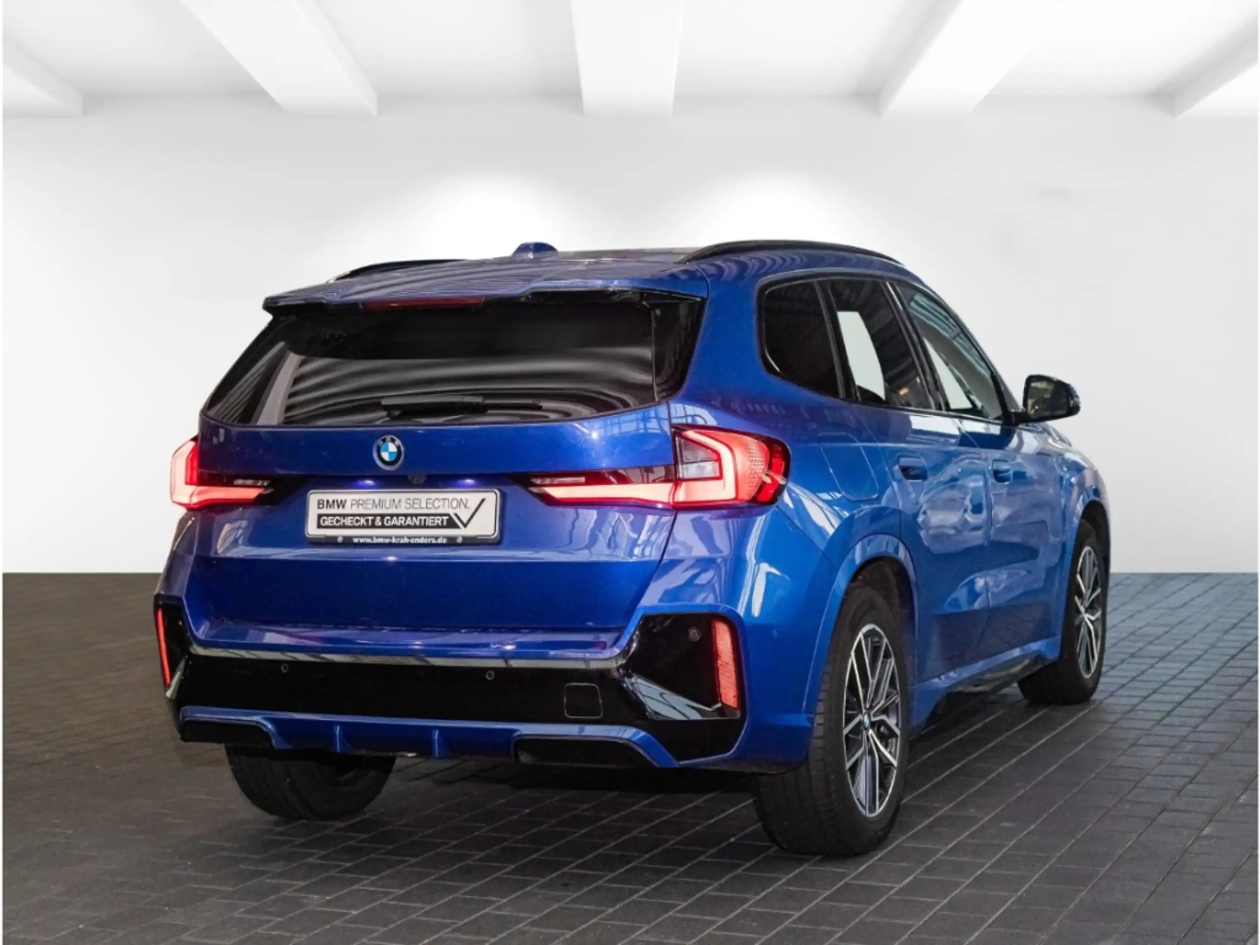 BMW - X1