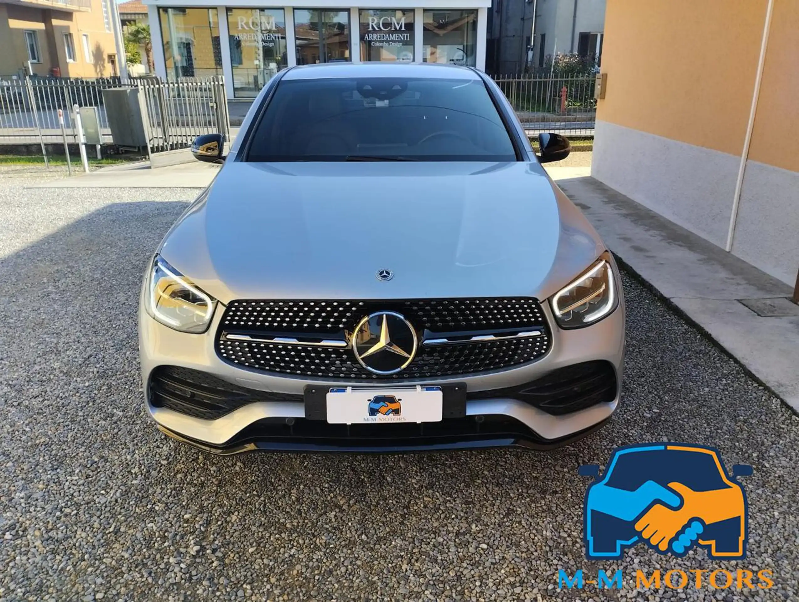 Mercedes-Benz - GLC 220