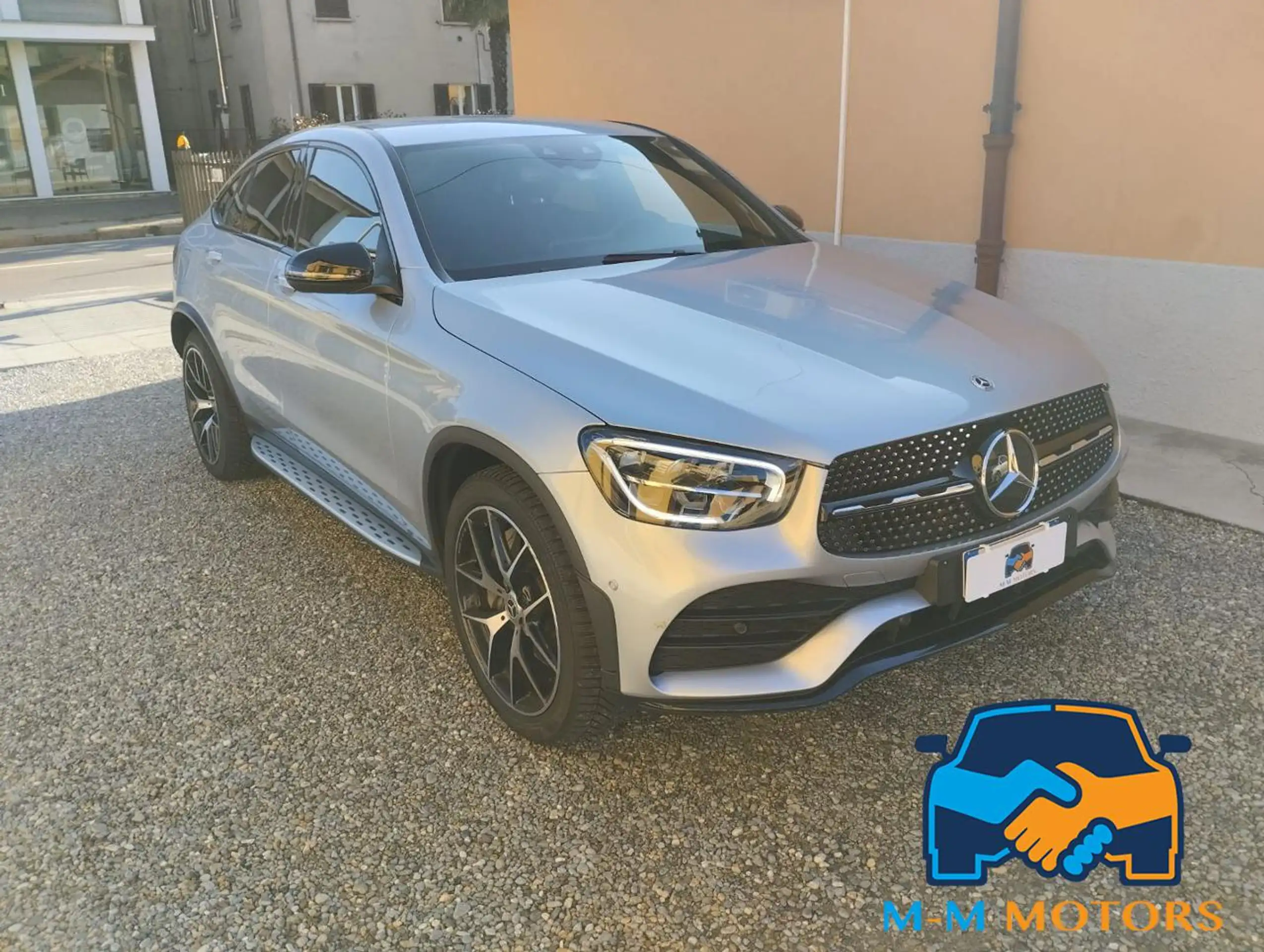 Mercedes-Benz - GLC 220