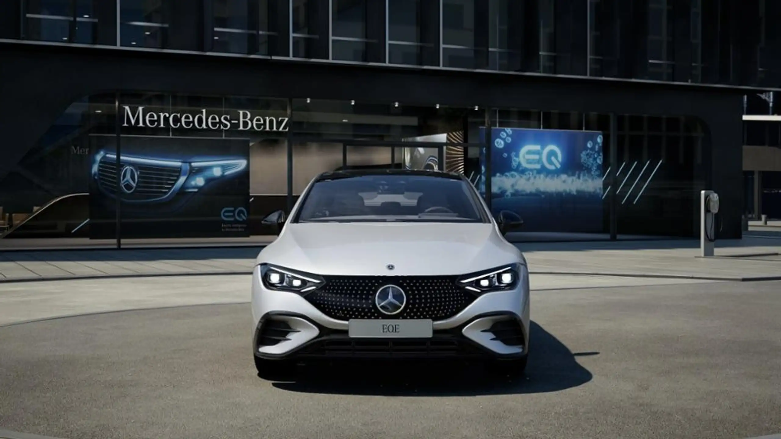 Mercedes-Benz EQE 300 2023