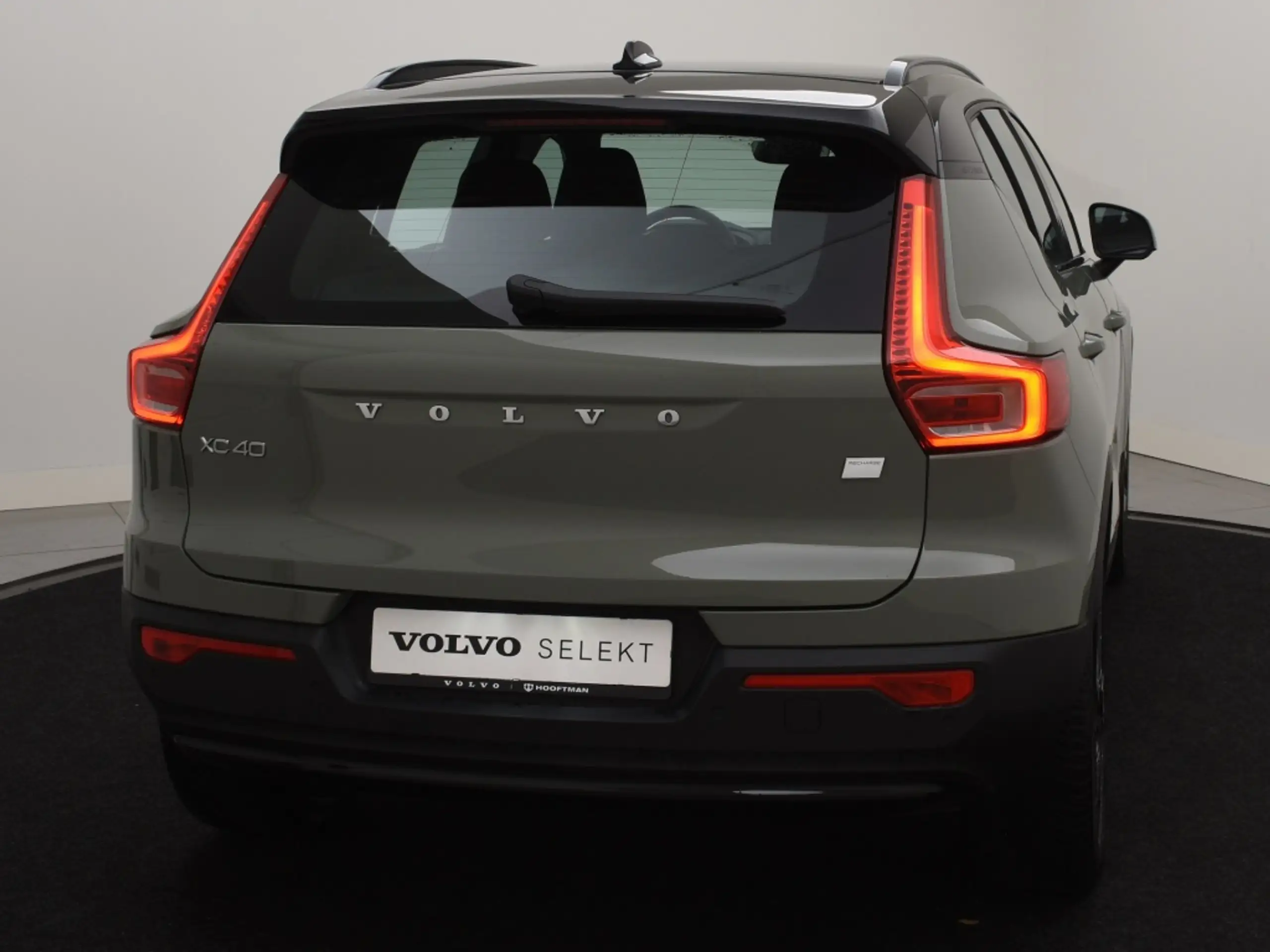 Volvo - XC40