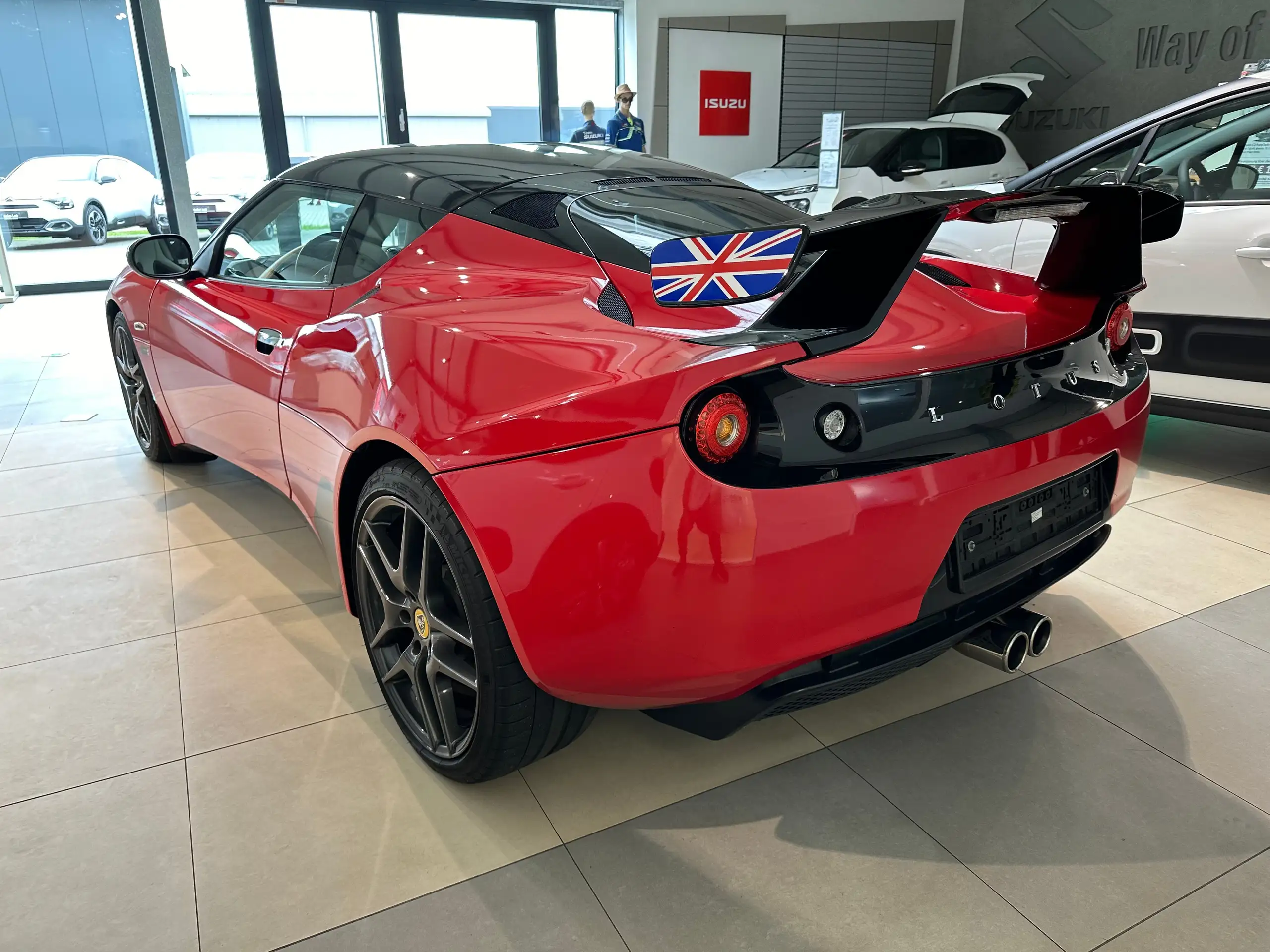 Lotus - Evora