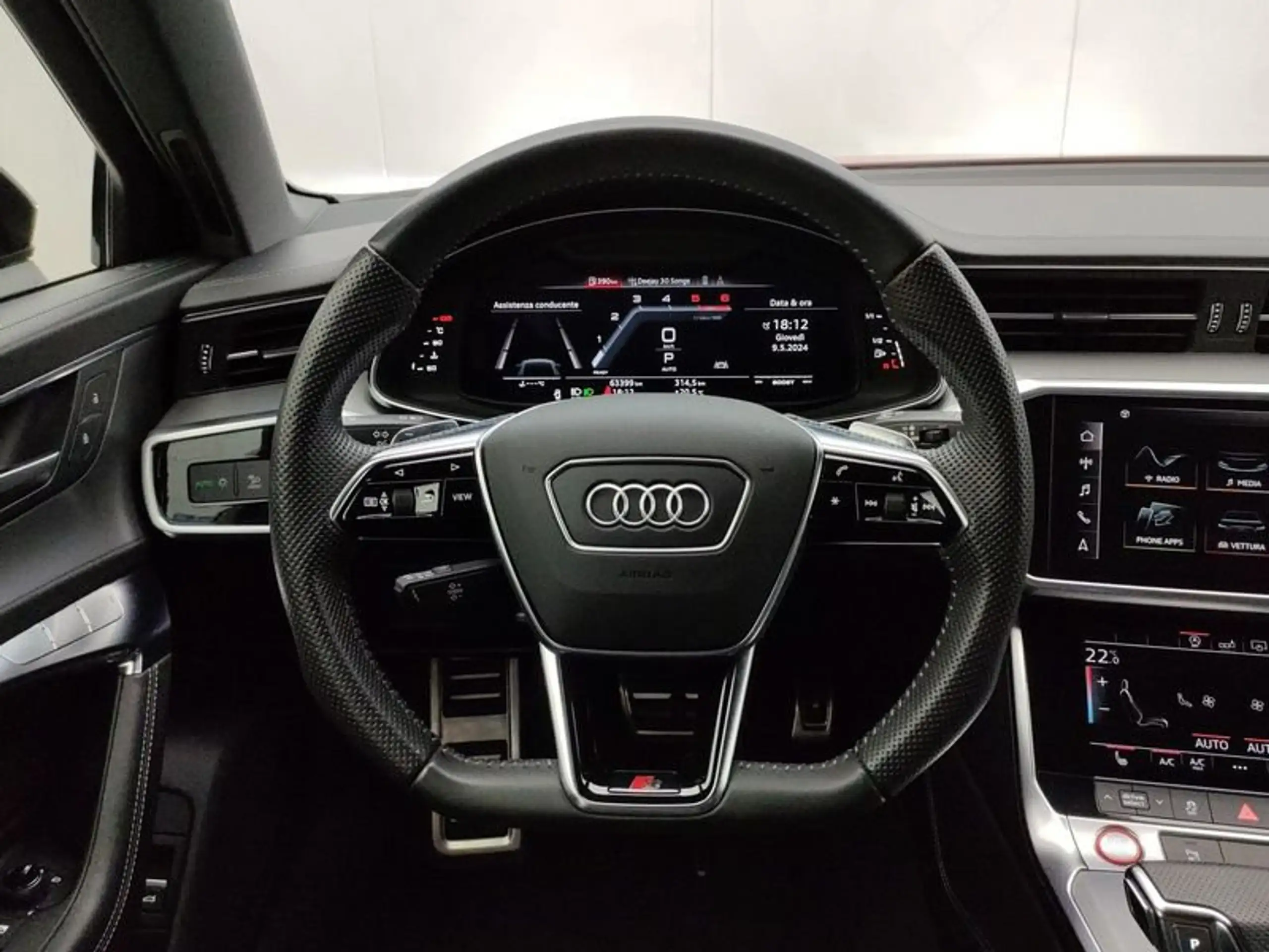 Audi - A6