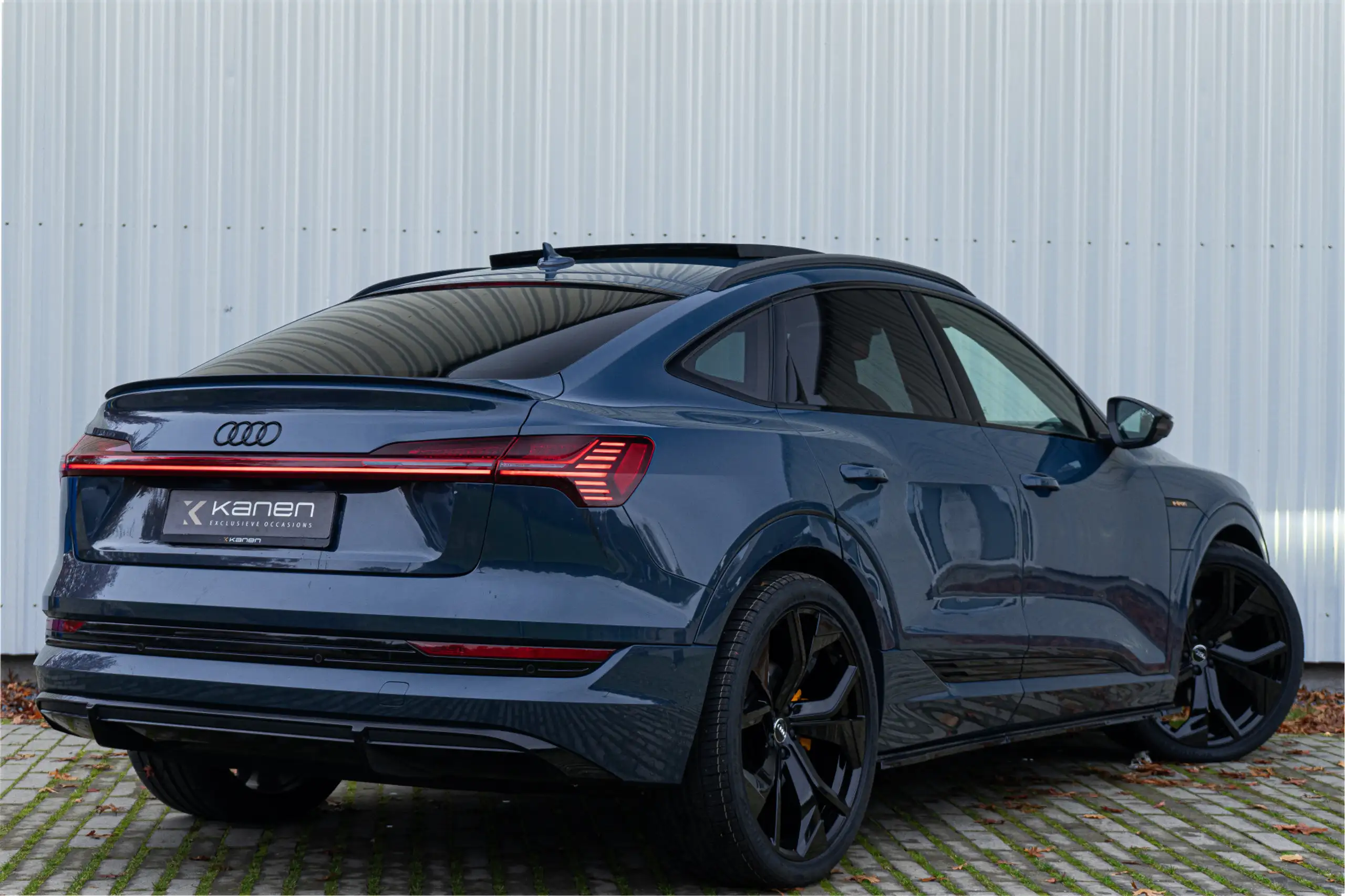 Audi - e-tron