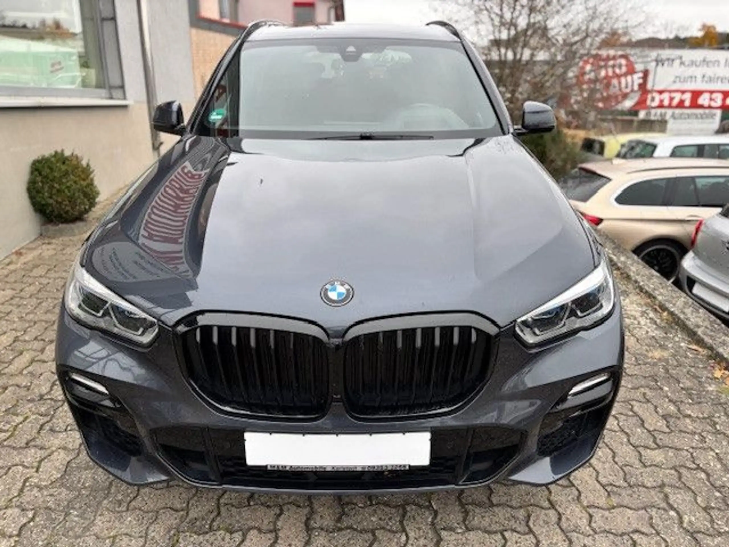 BMW - X5 M