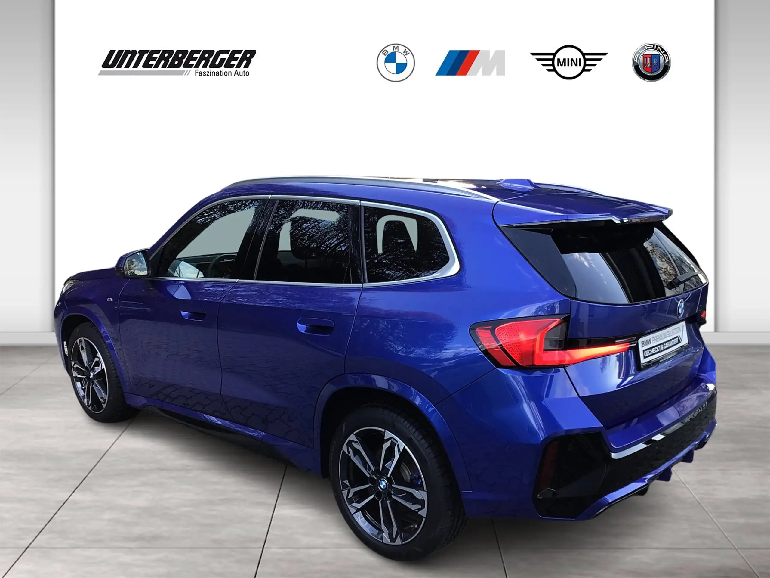 BMW - X1