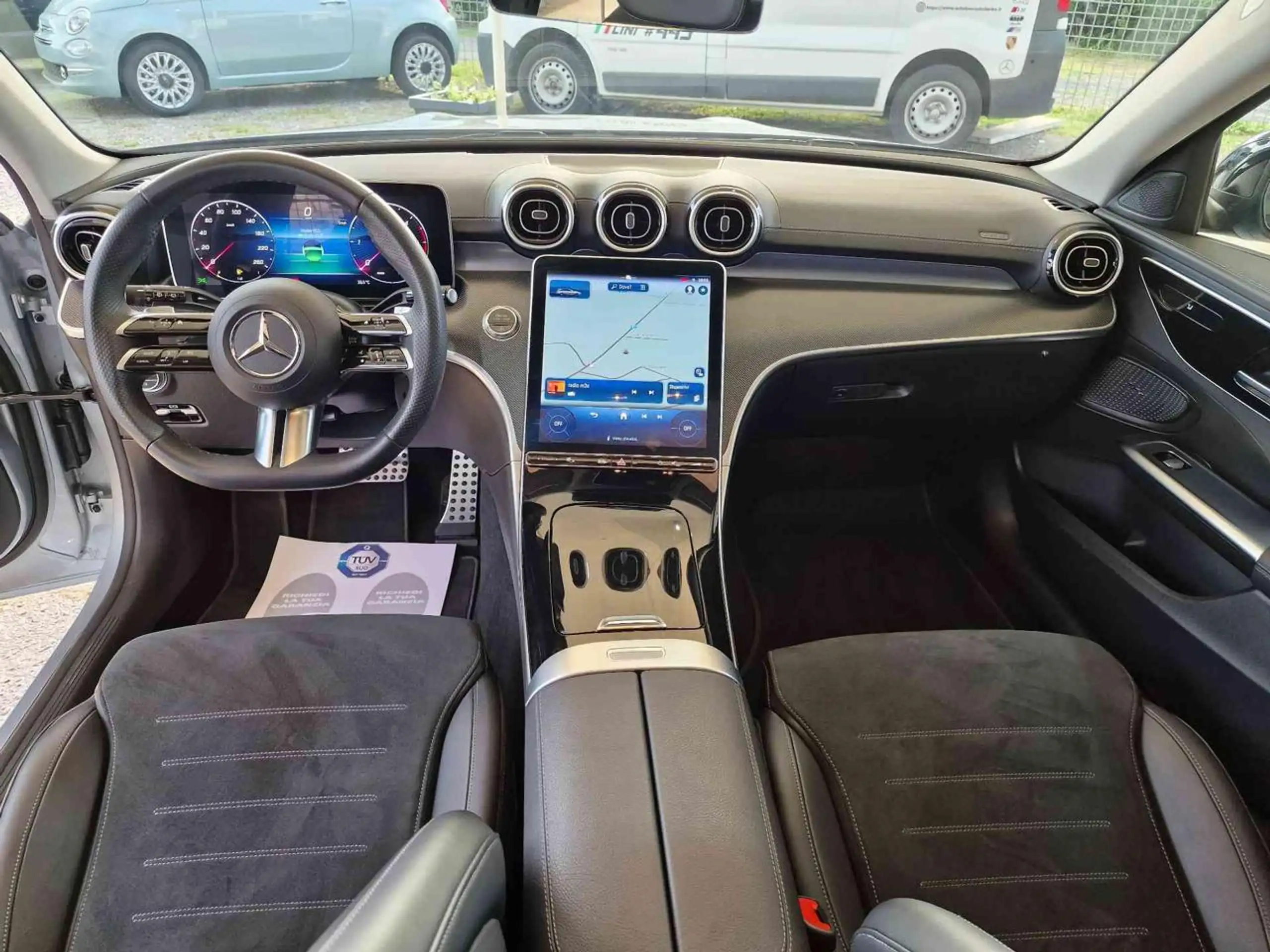 Mercedes-Benz - C 220