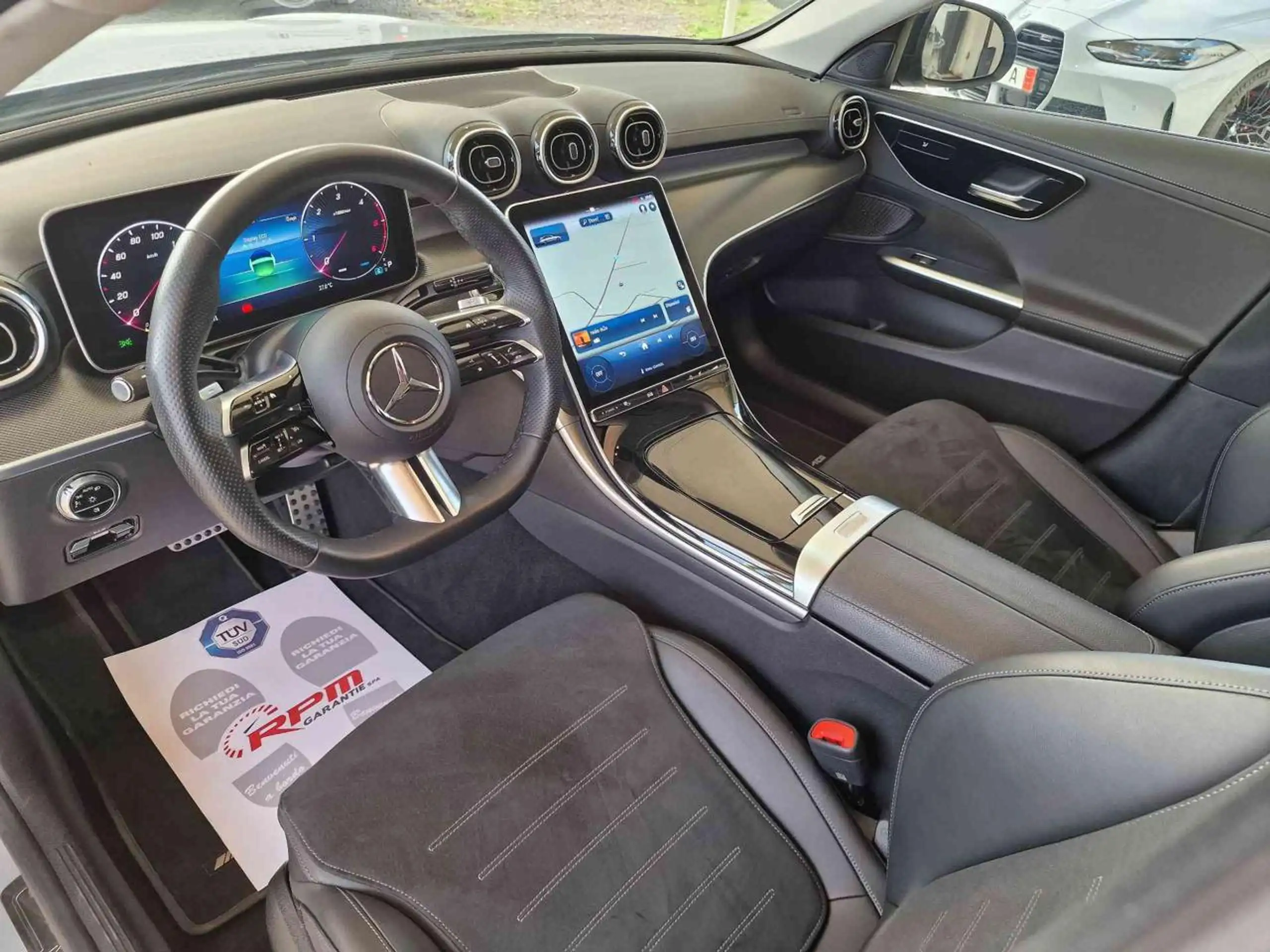 Mercedes-Benz - C 220