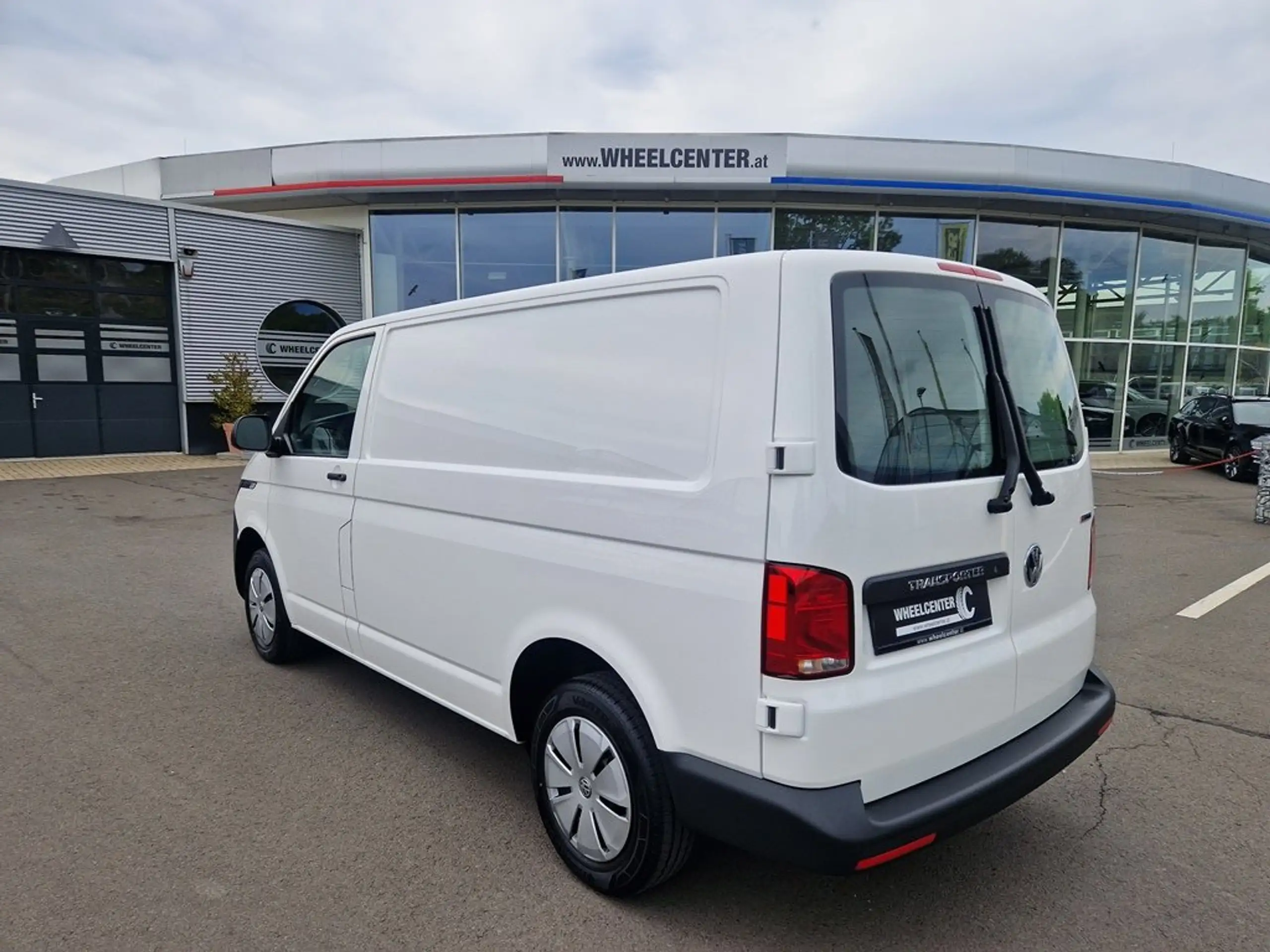 Volkswagen - T6.1 Transporter