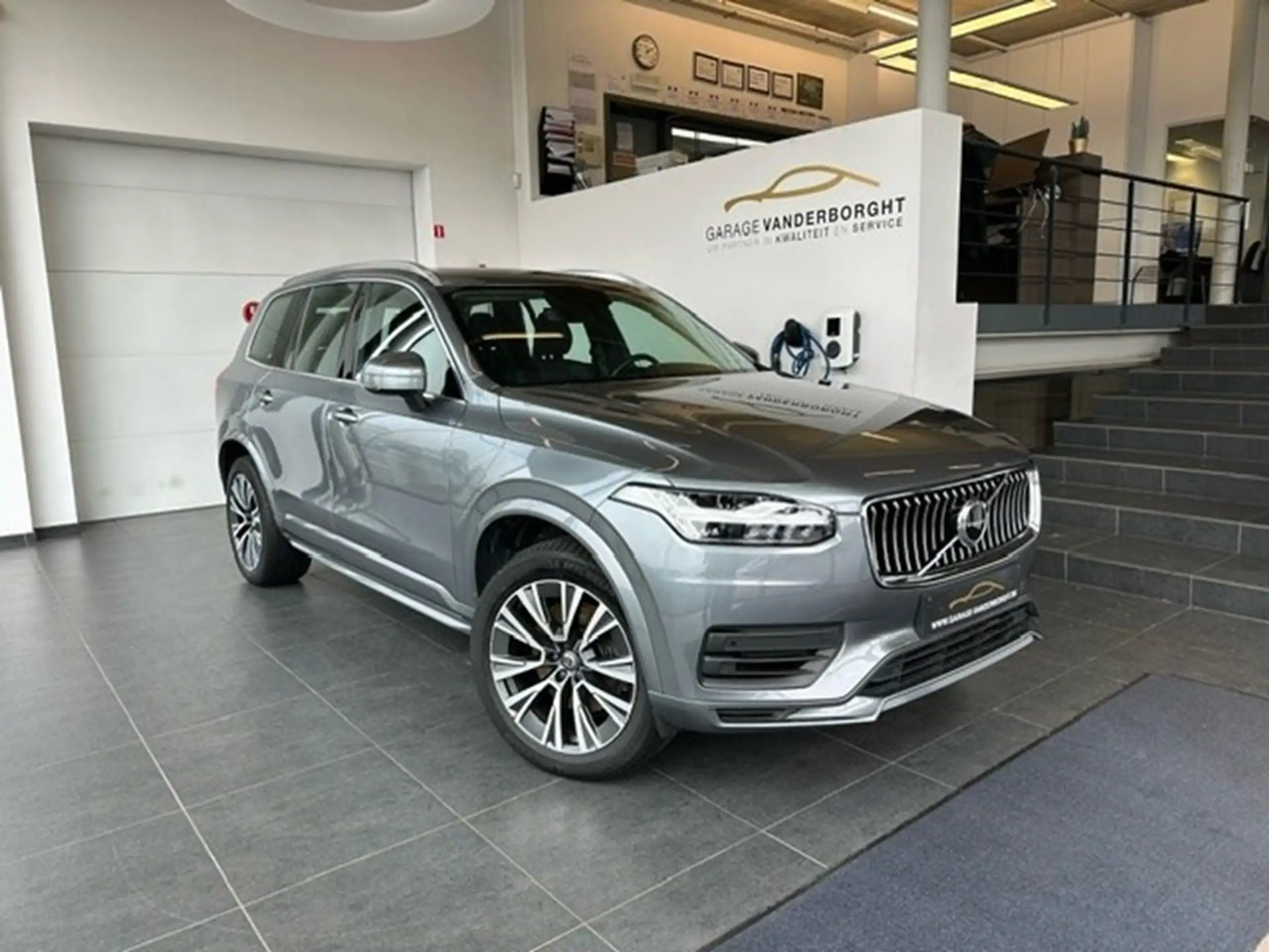 Volvo - XC90