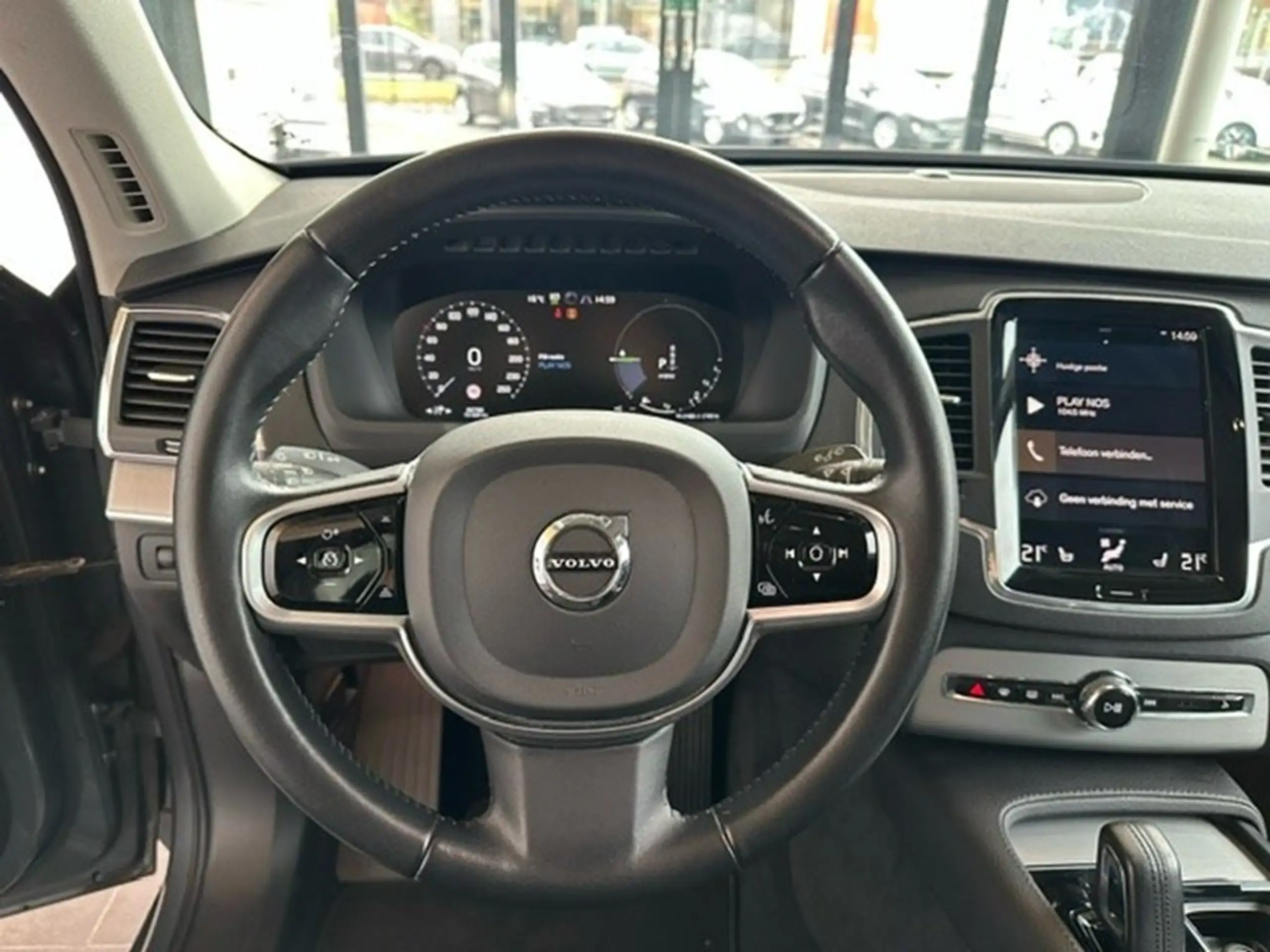 Volvo - XC90