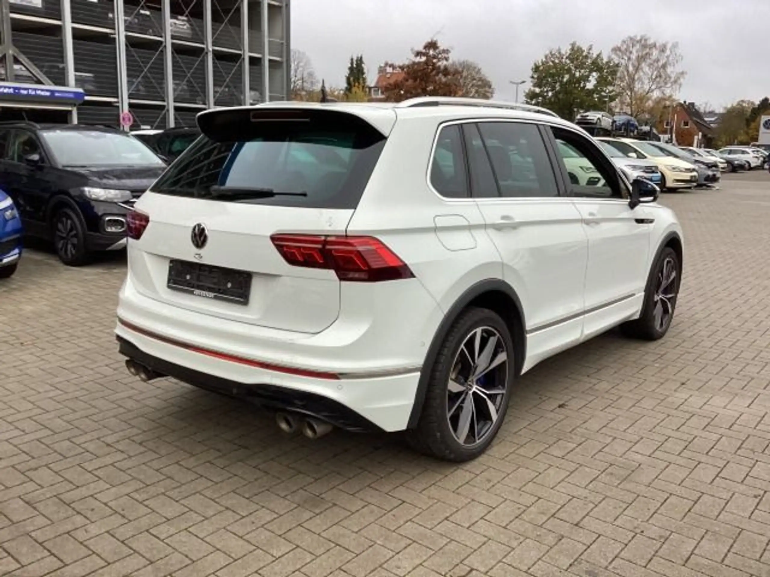 Volkswagen - Tiguan