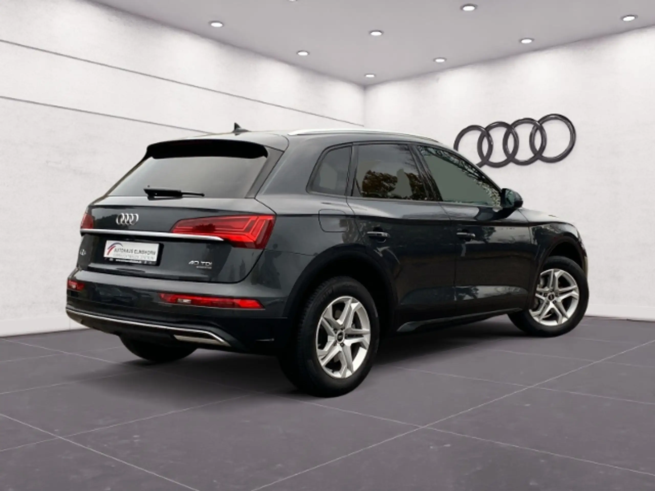 Audi - Q5