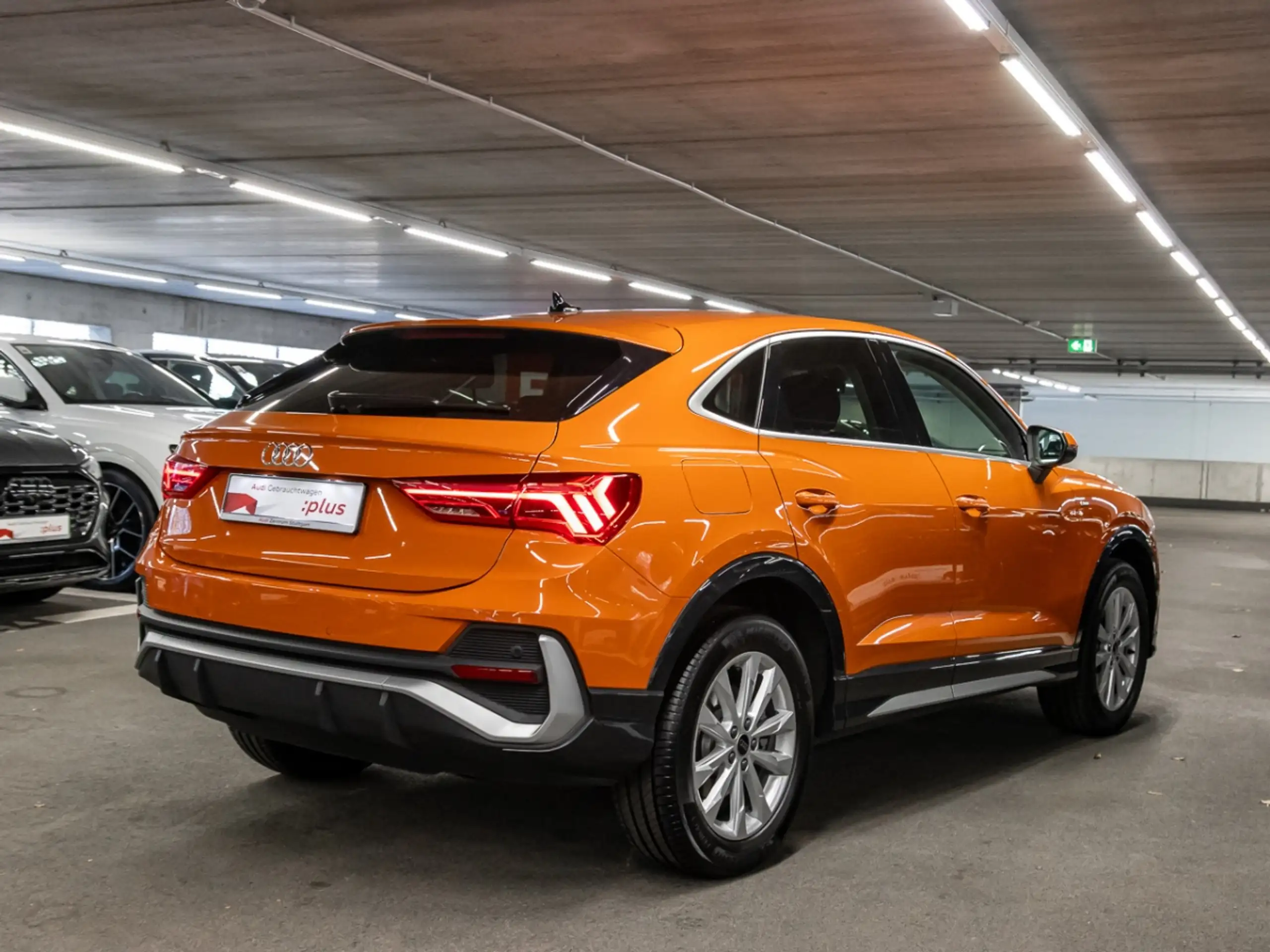 Audi - Q3