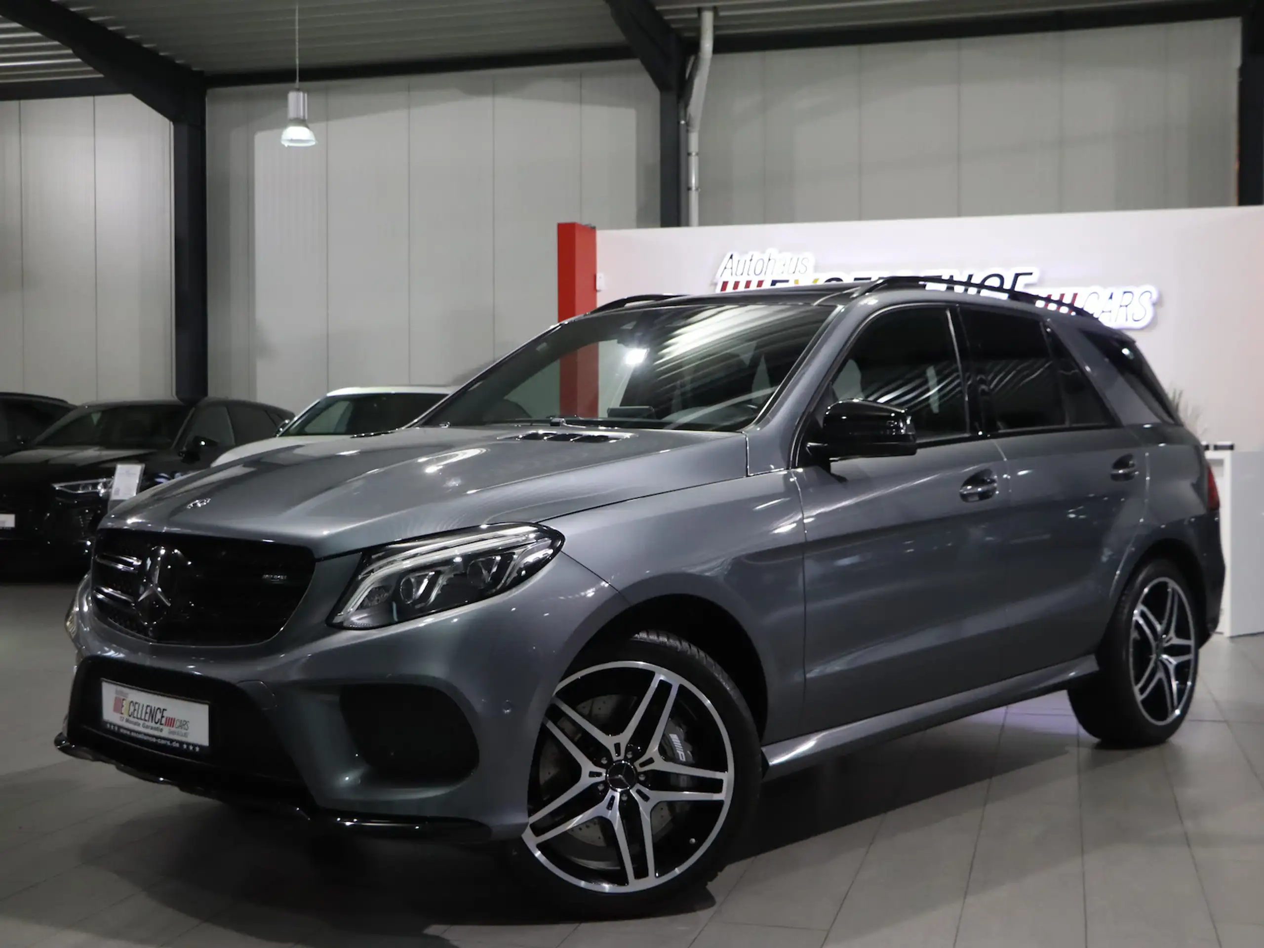 Mercedes-Benz - GLE 43 AMG