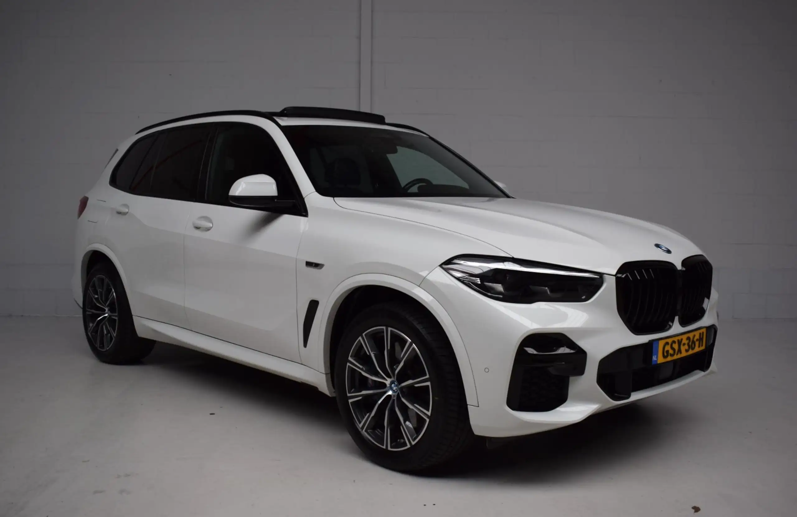 BMW - X5