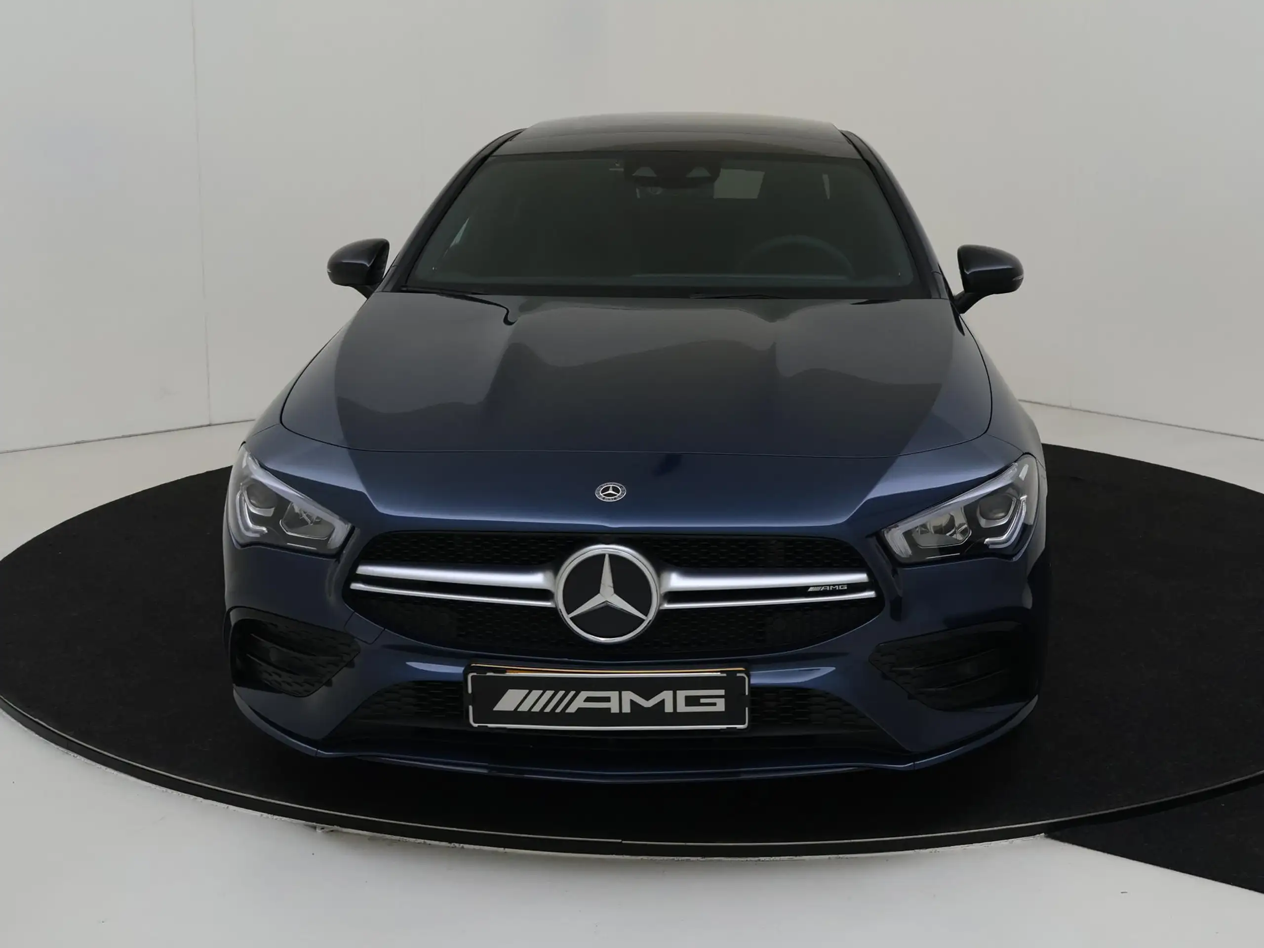 Mercedes-Benz - CLA 35 AMG