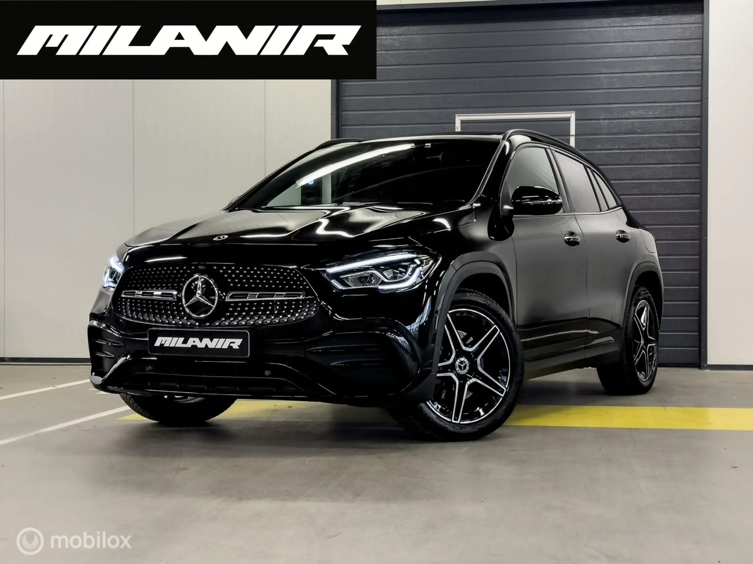 Mercedes-Benz - GLA 250