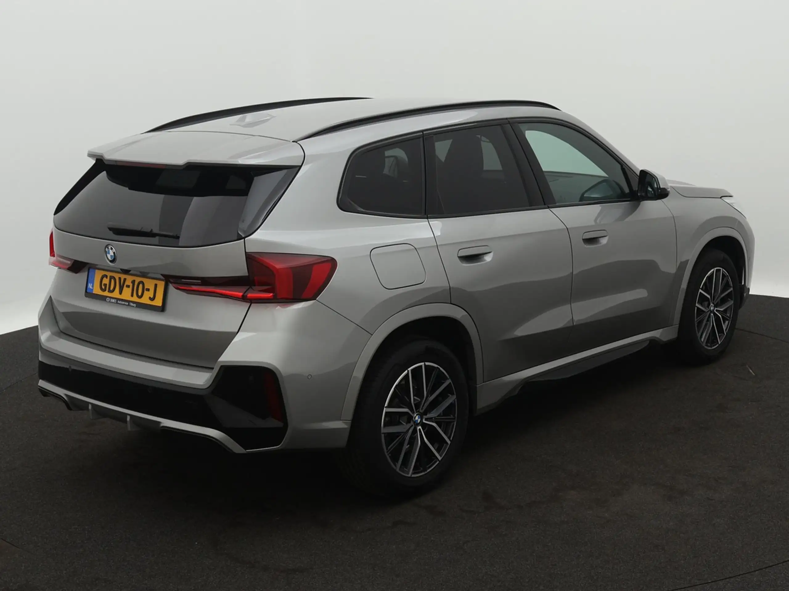 BMW - X1