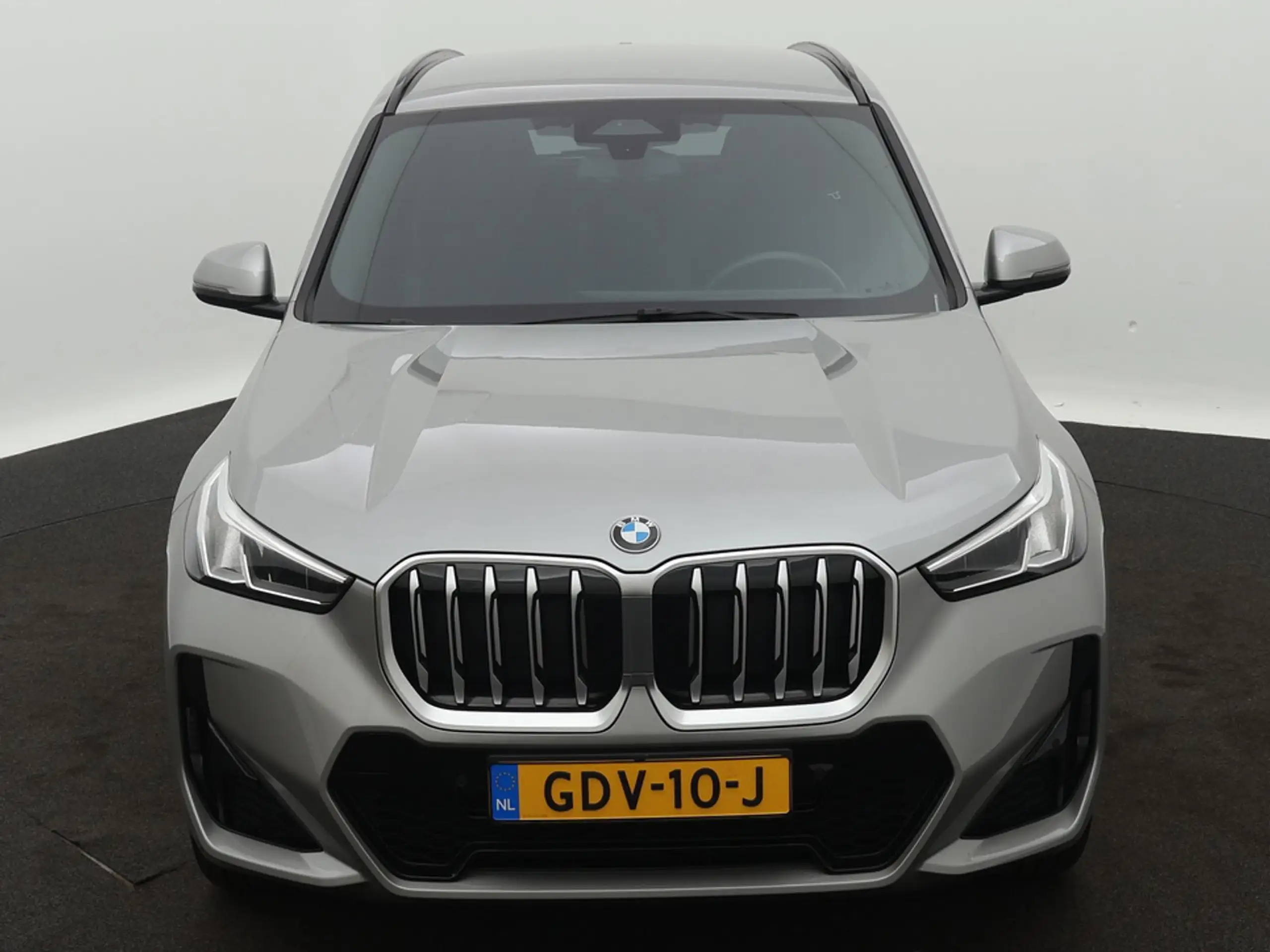 BMW - X1