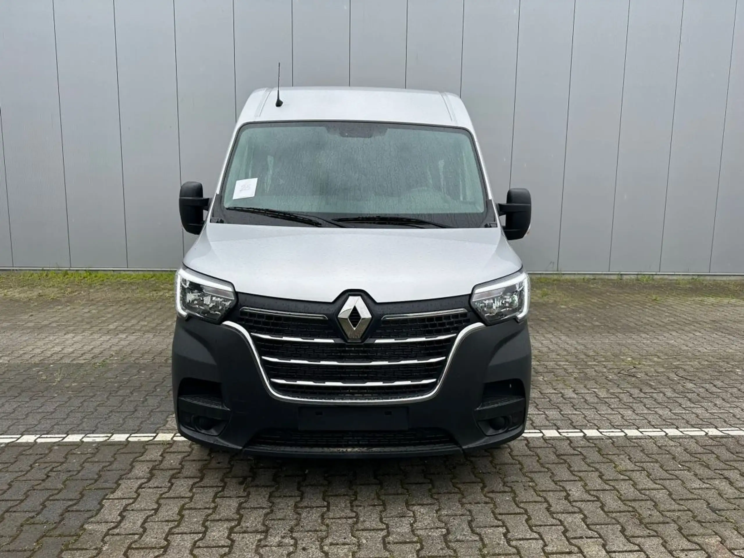 Renault - Master