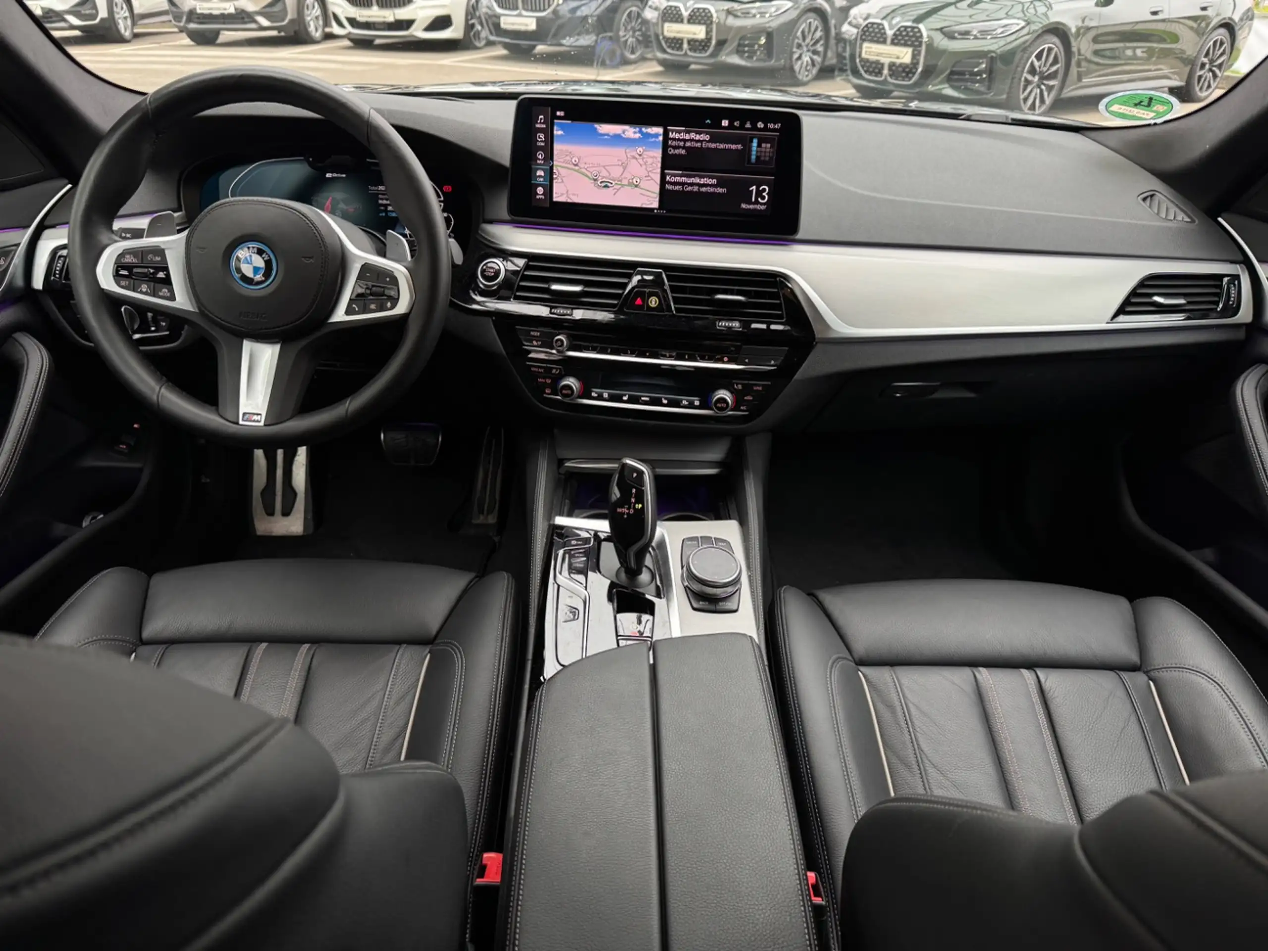 BMW - 530