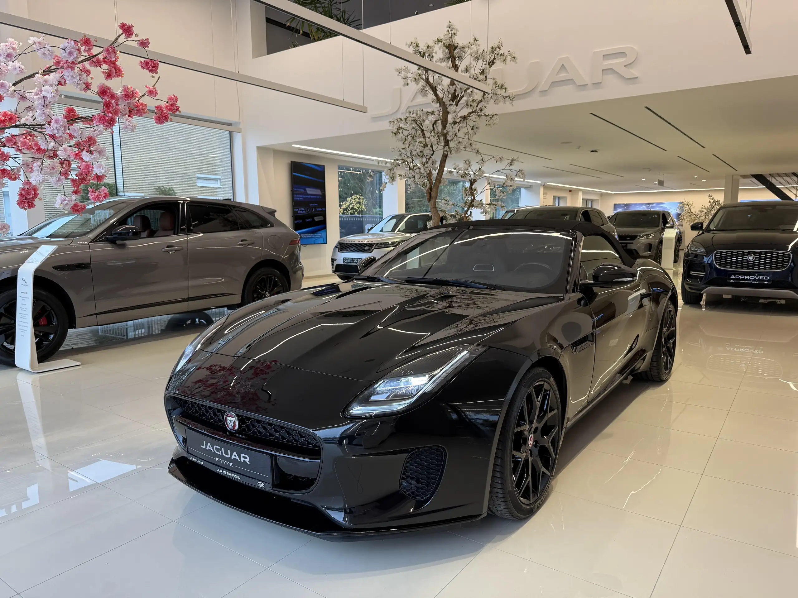 Jaguar F-Type 2019