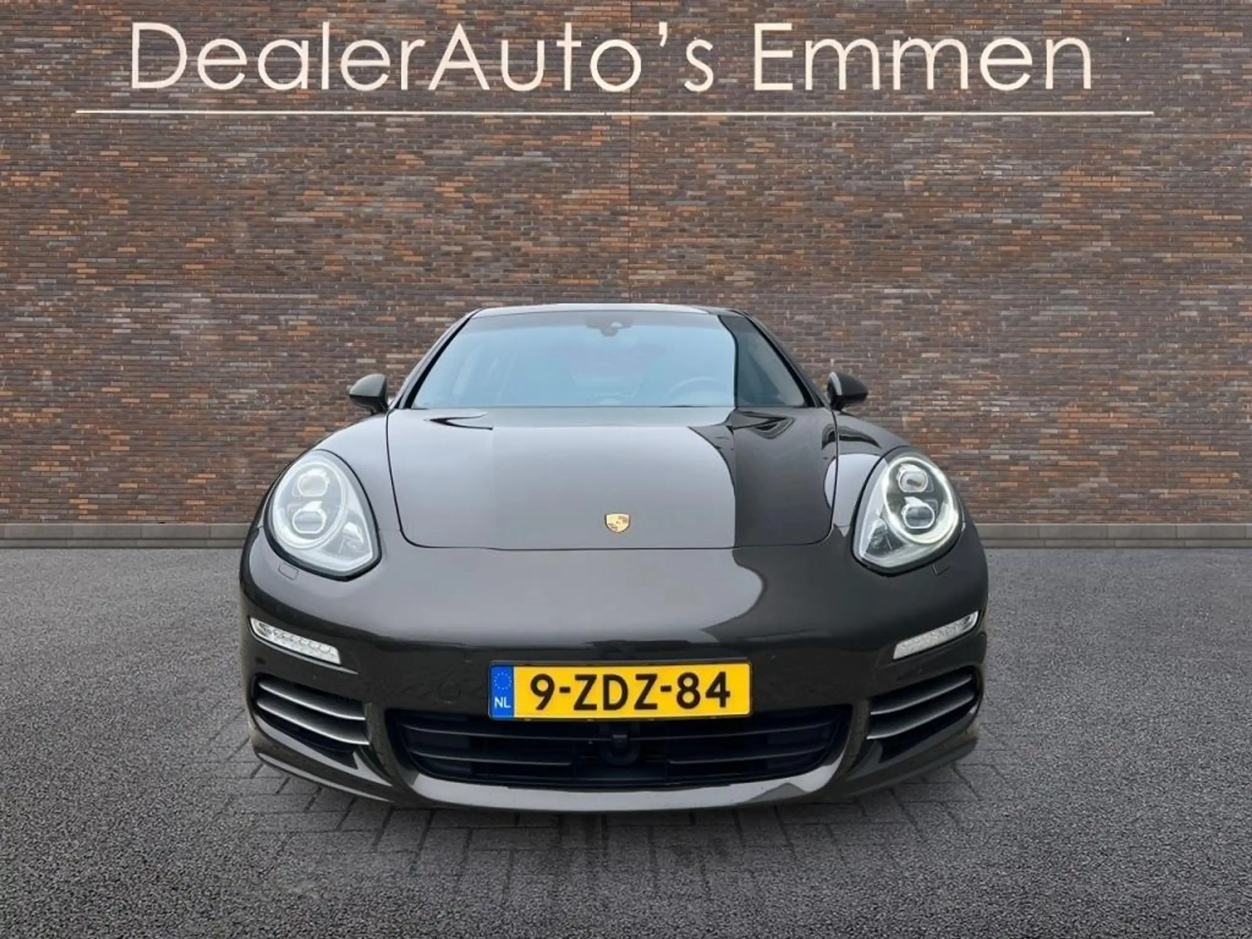 Porsche - Panamera