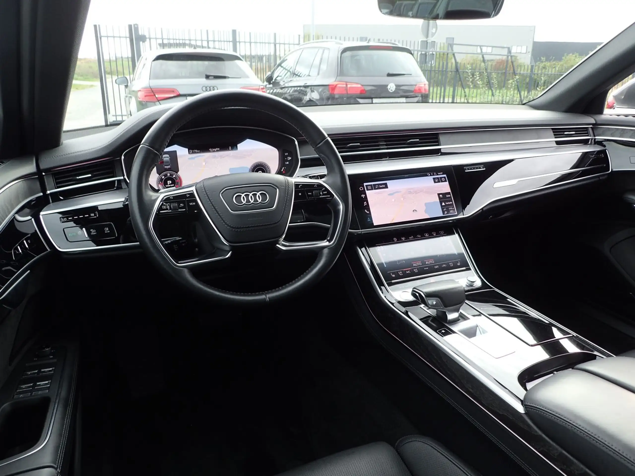 Audi - A8