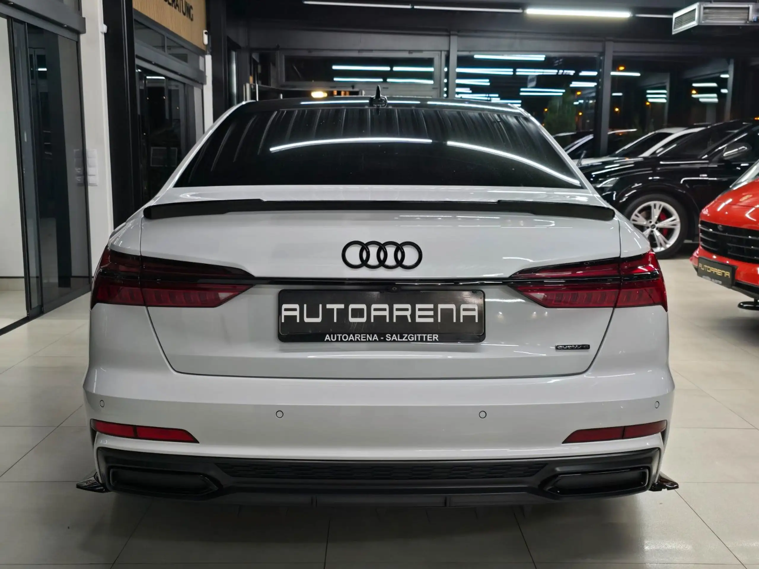 Audi - A6