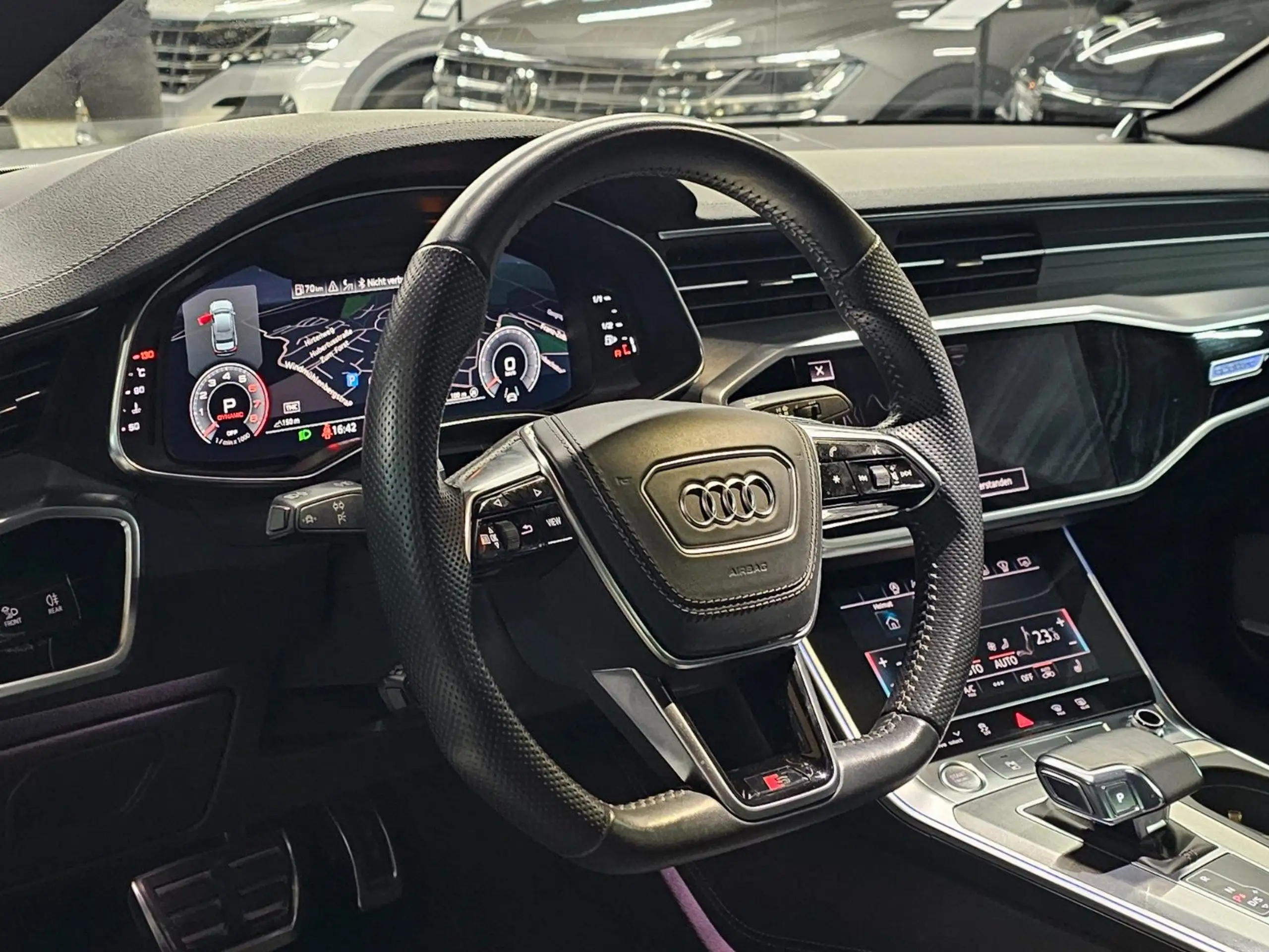 Audi - A6