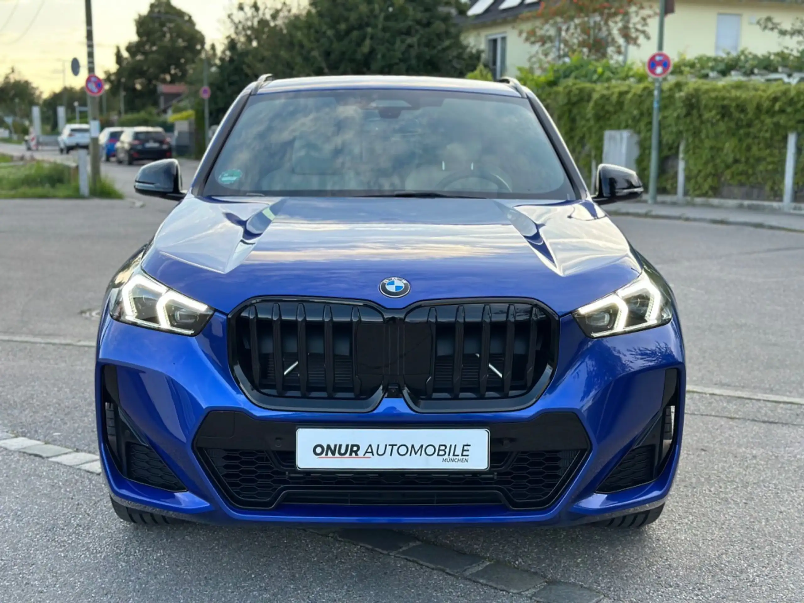 BMW - X1