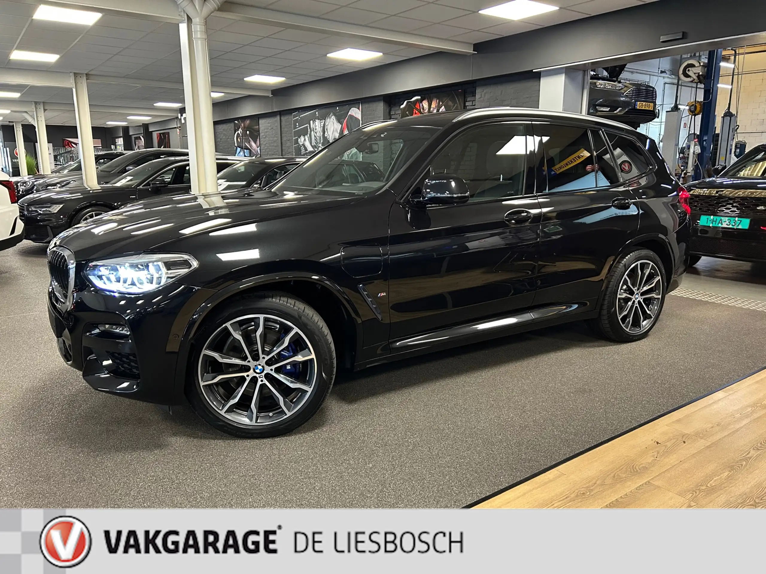 BMW - X3