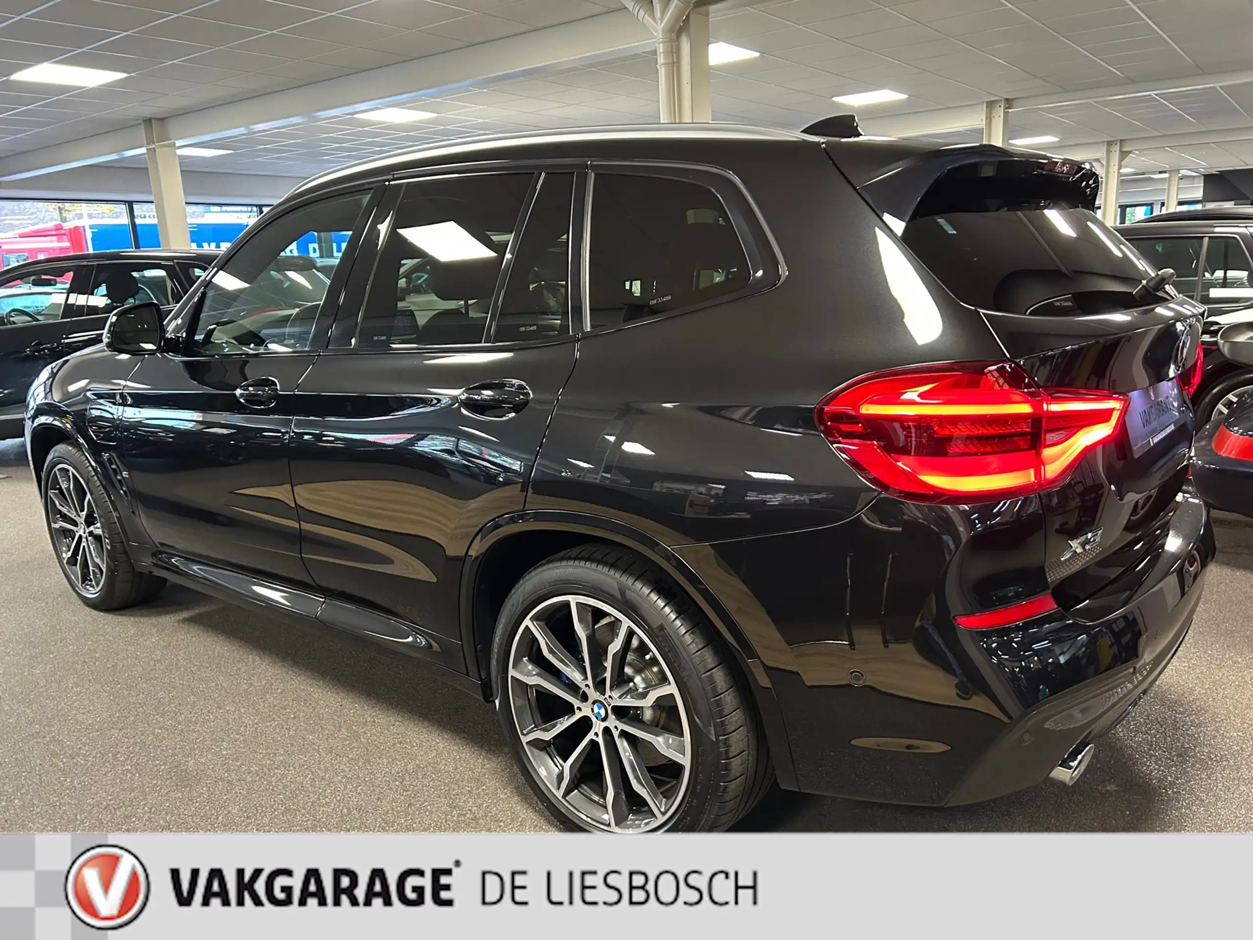 BMW - X3