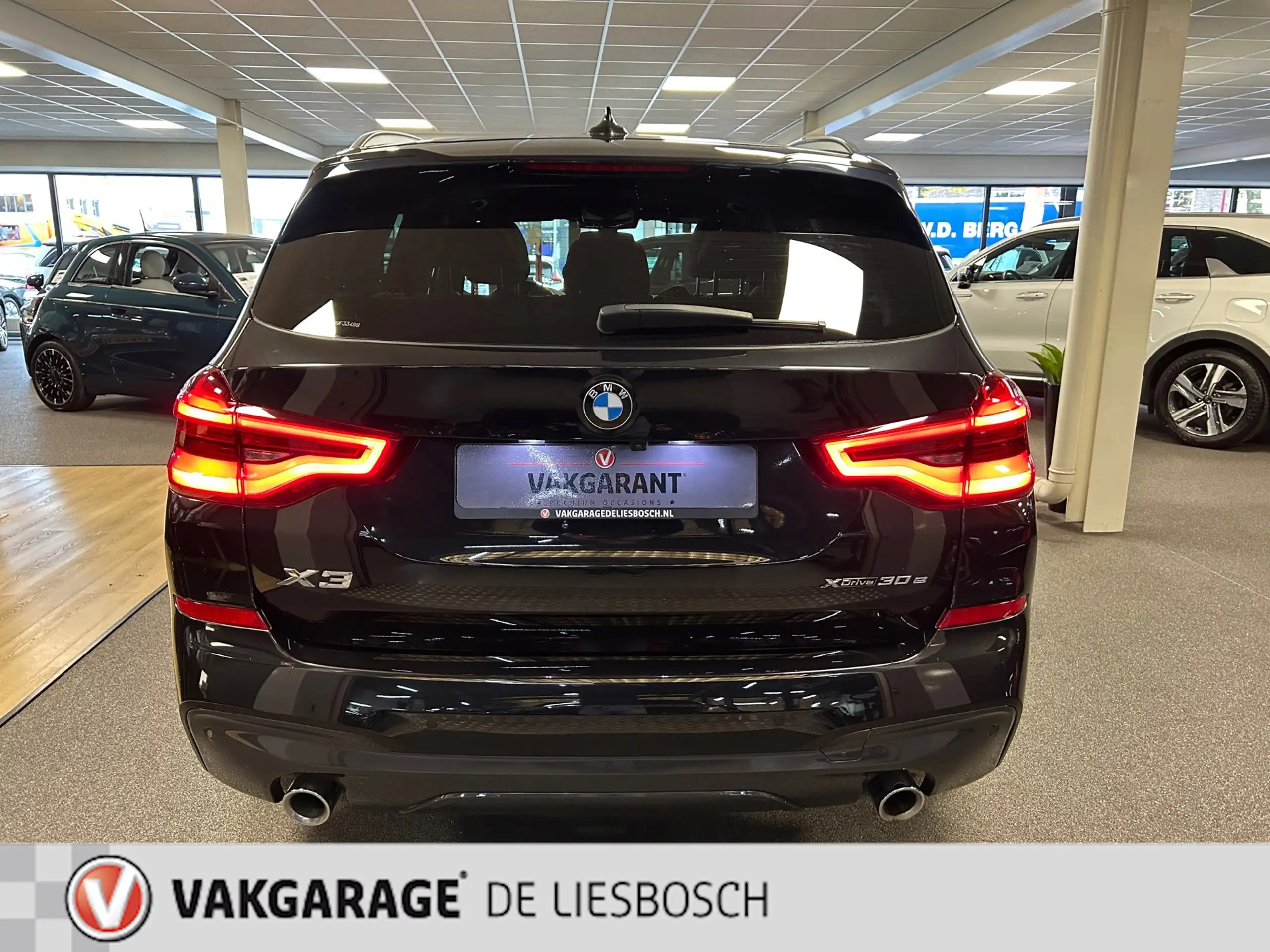 BMW - X3