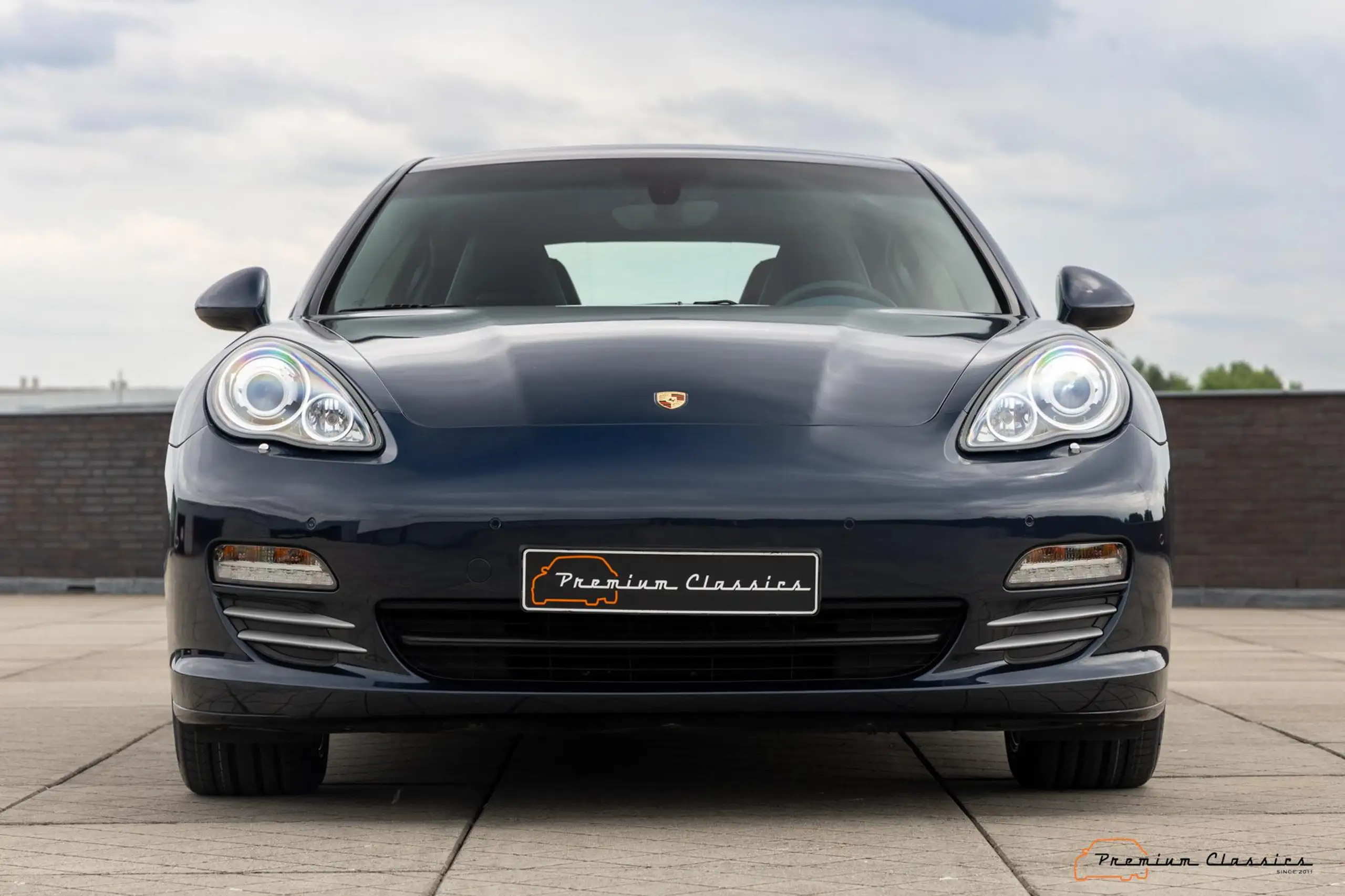 Porsche - Panamera