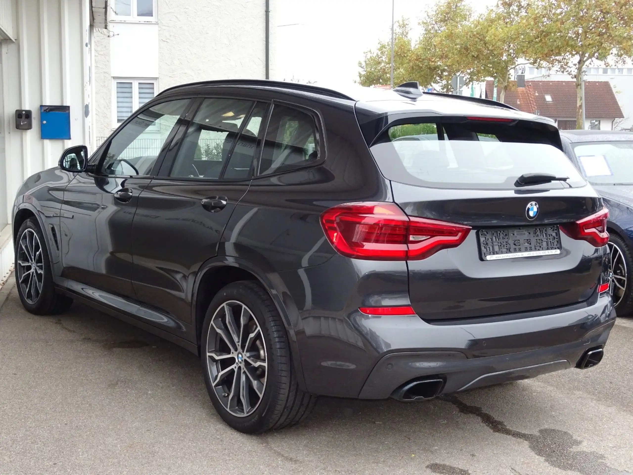 BMW - X3