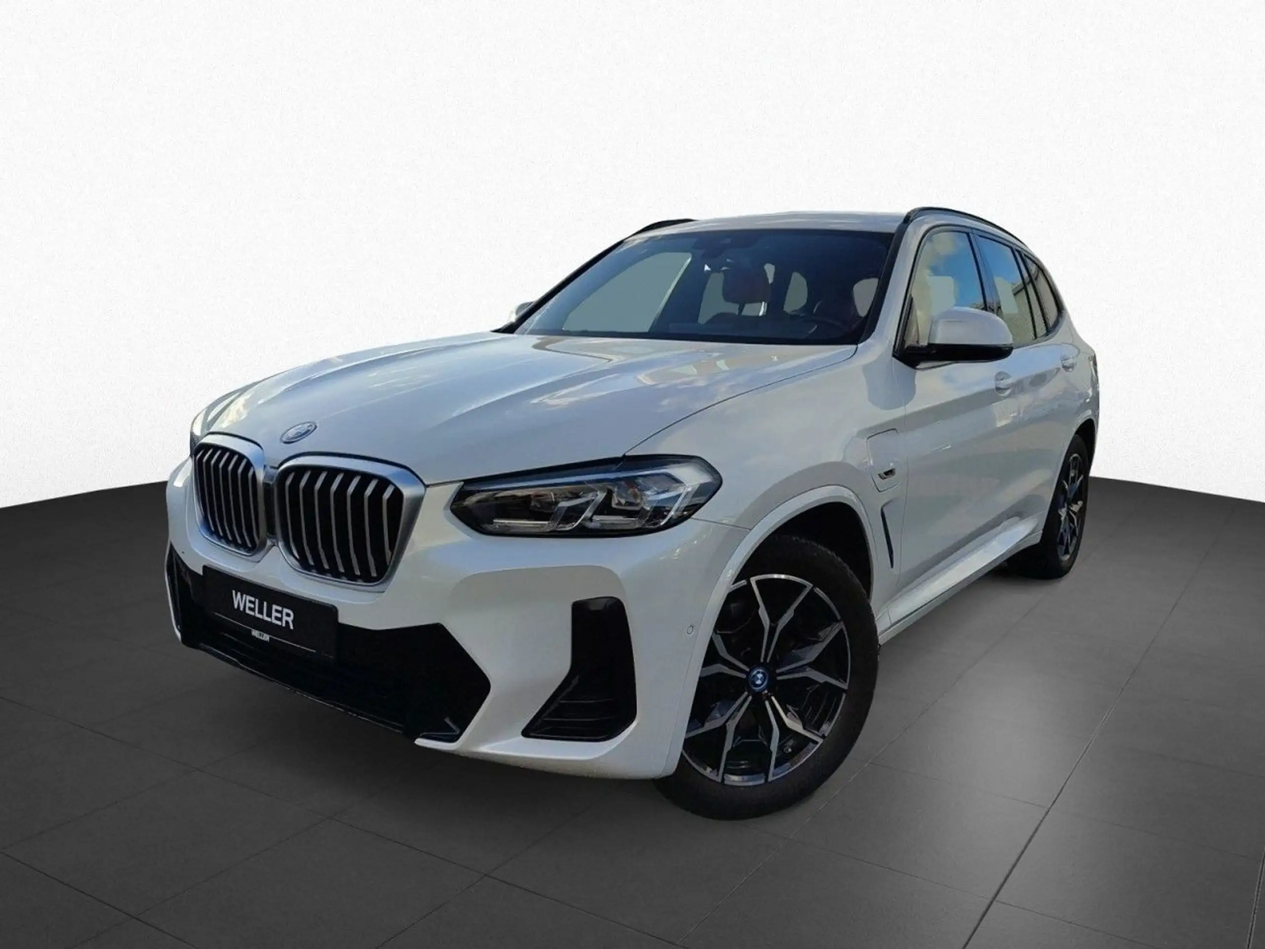 BMW - X3