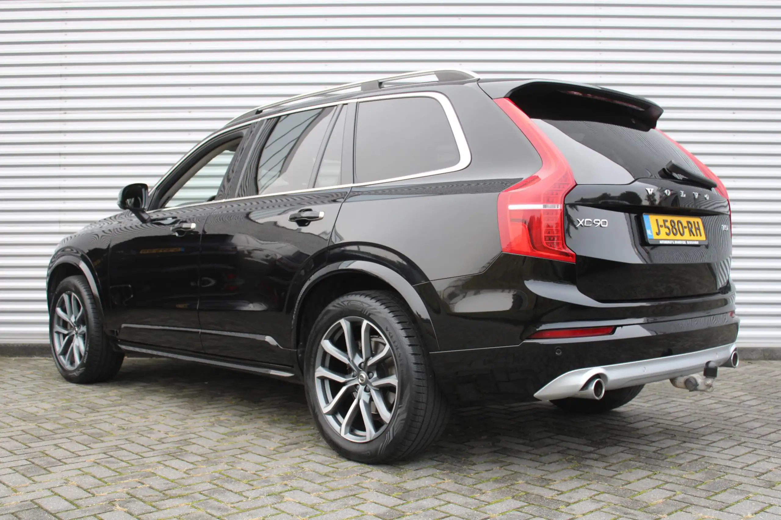 Volvo - XC90